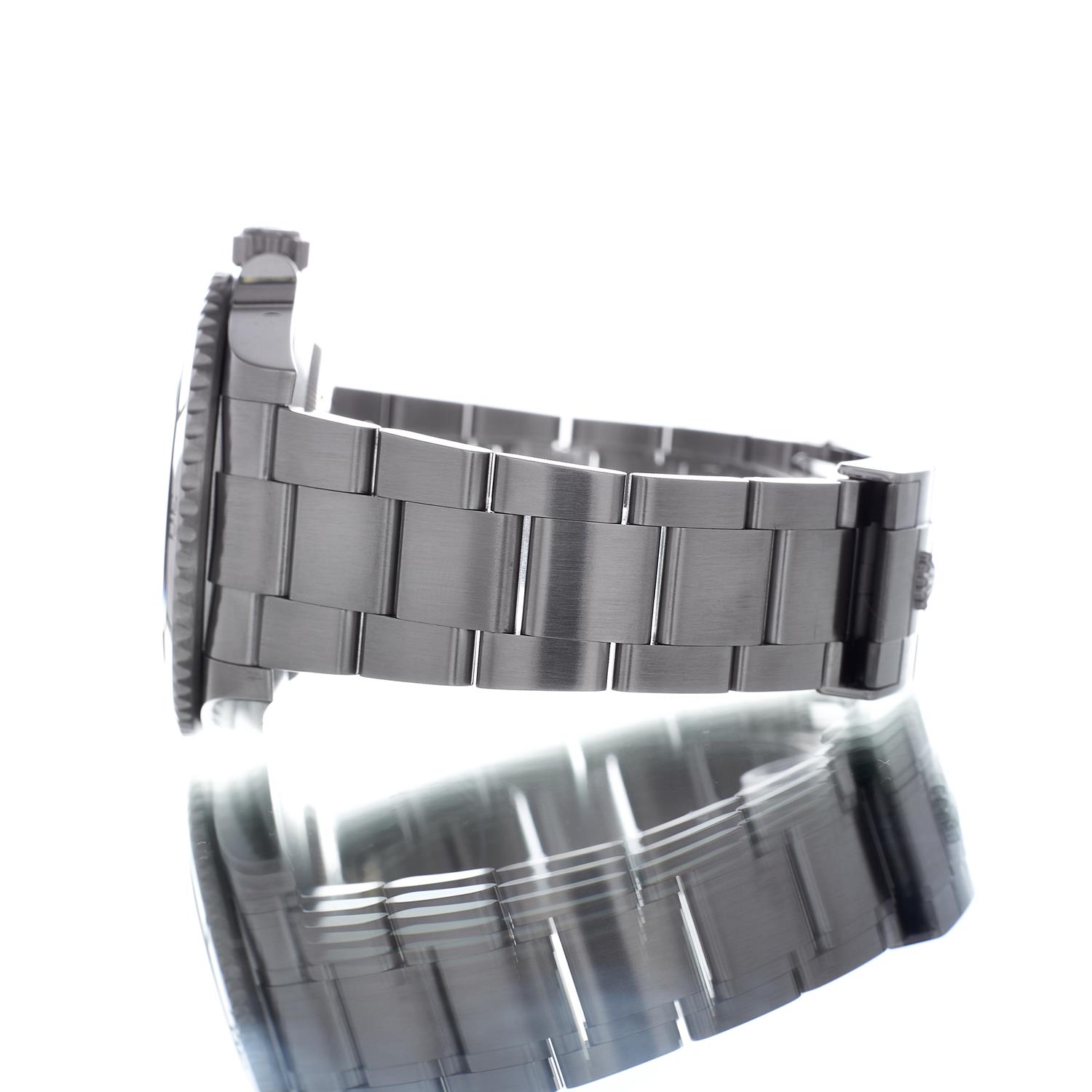 Rolex Submariner 126610 LN Thumbnail 2