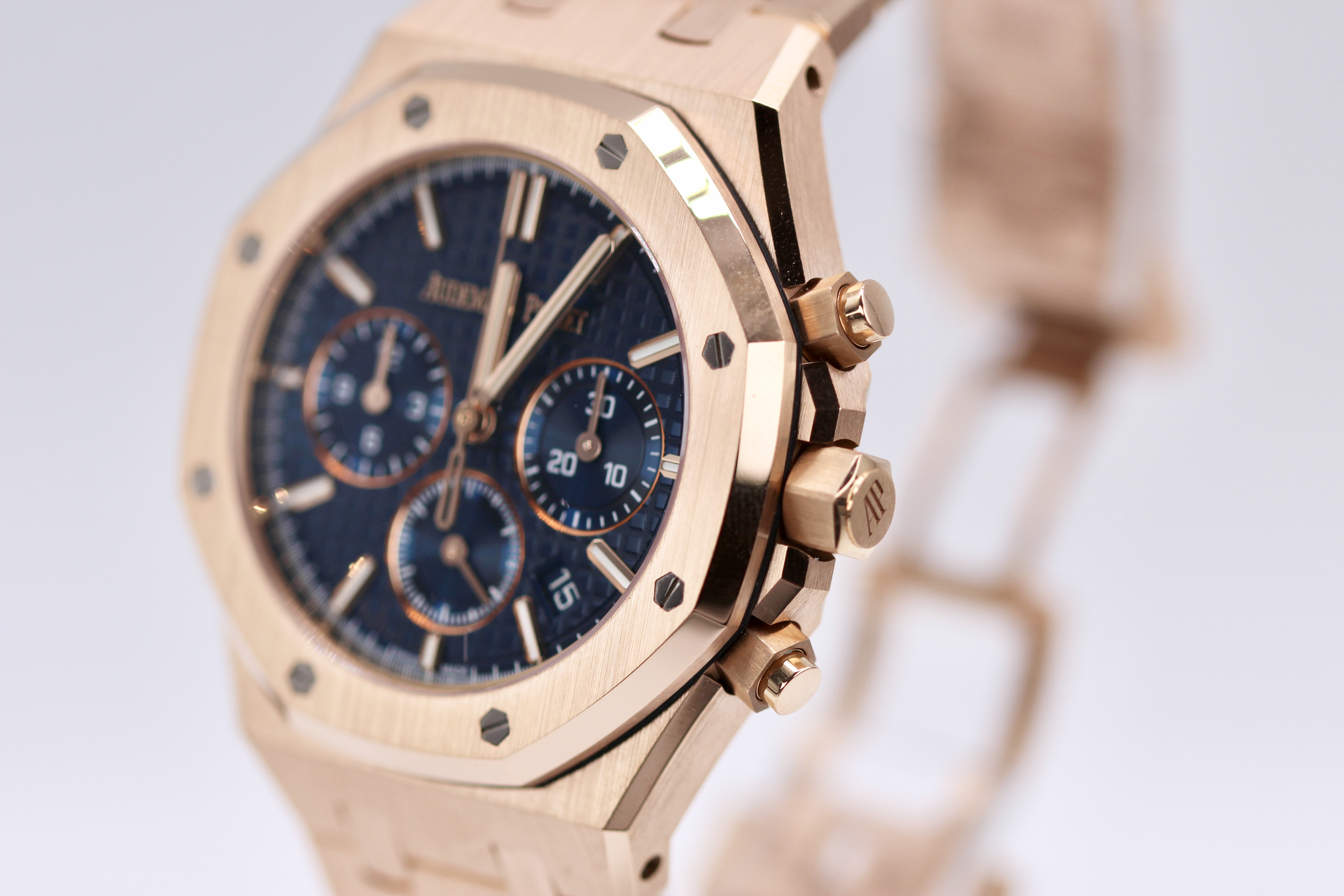 Audemars Piguet Royal Oak 26715OR.OO.1356OR.01 Thumbnail 2