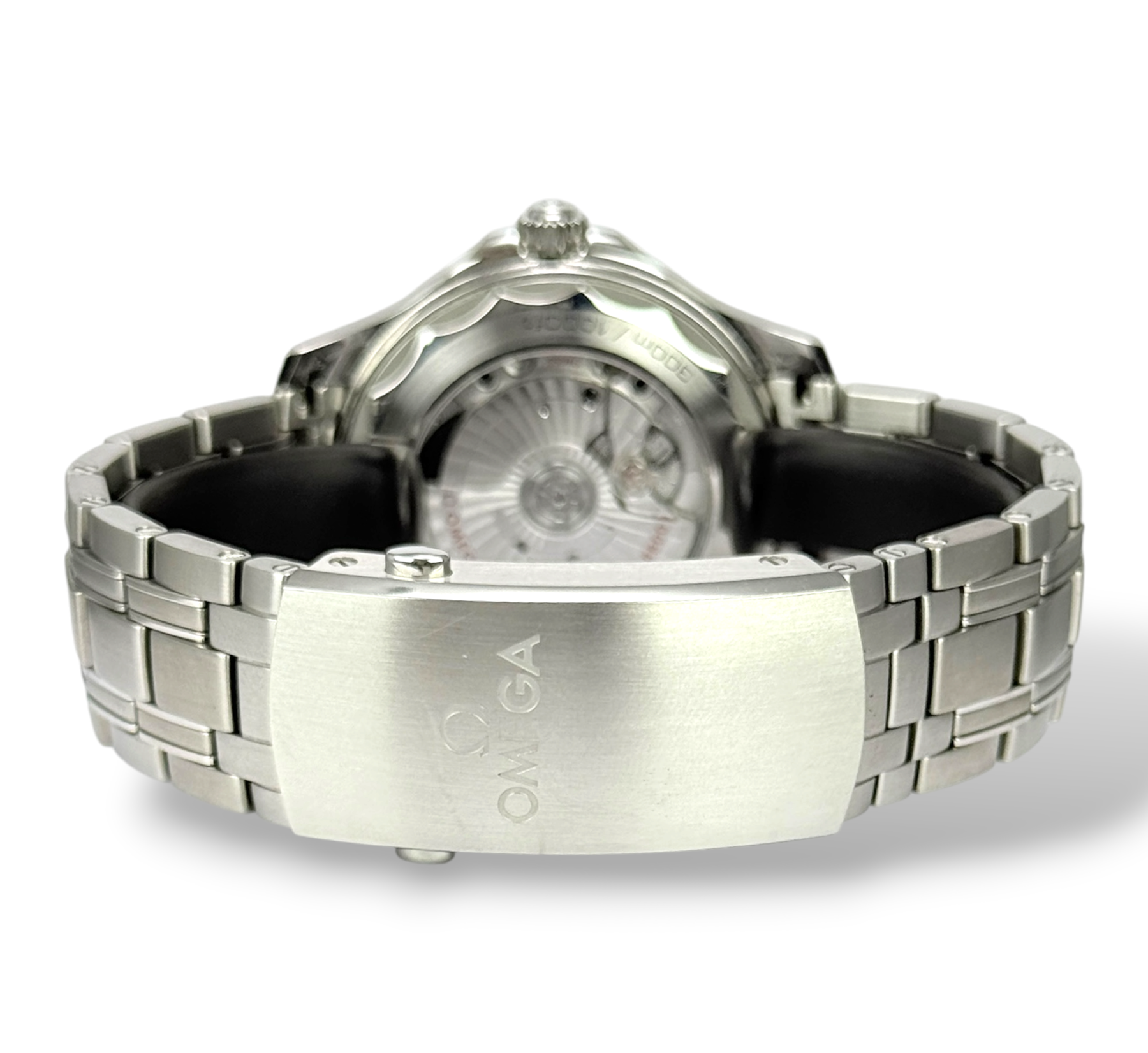 Omega Seamaster Diver 300m 210.30.42.20.01.001 Thumbnail 4
