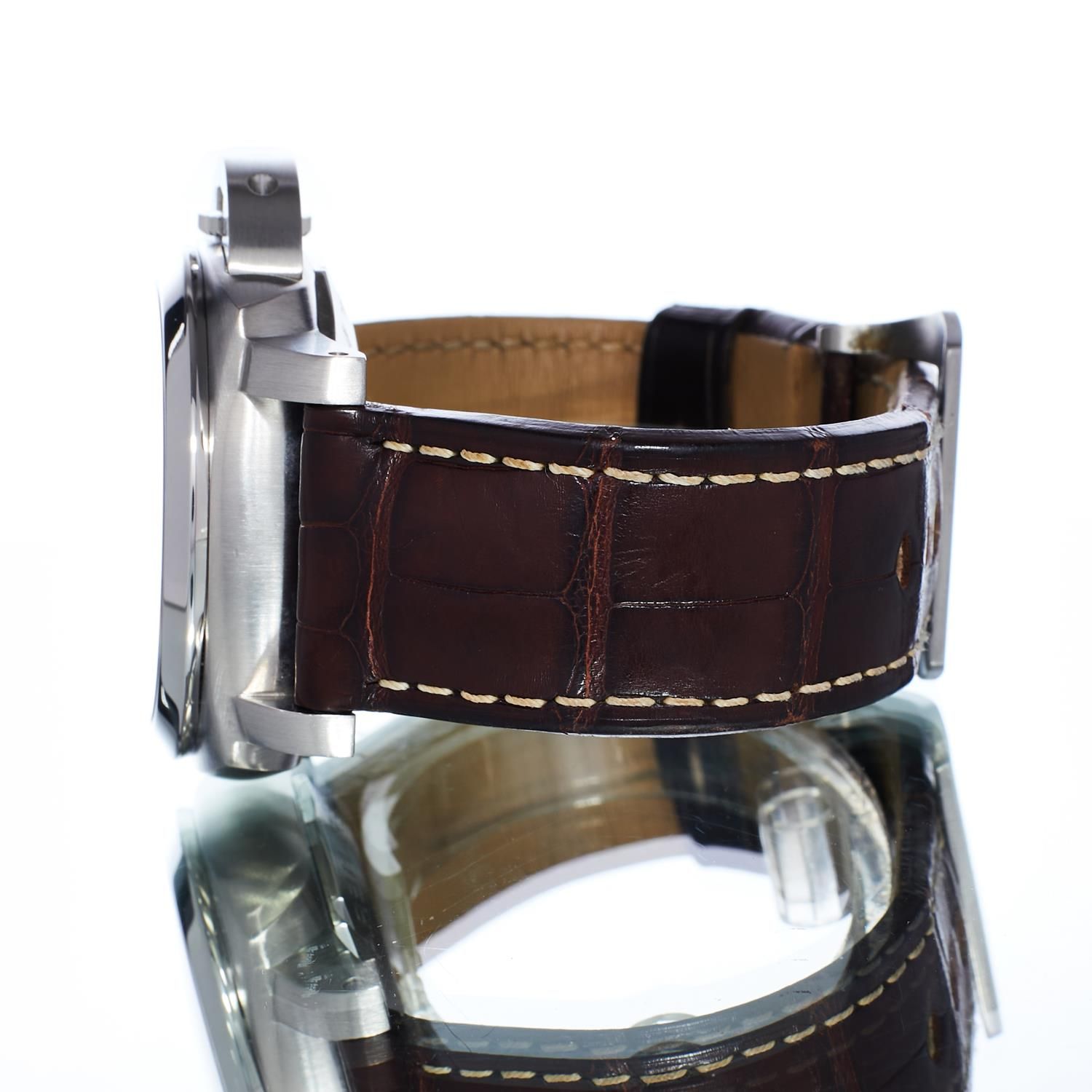 Panerai Manifattura Luminor PAM00320 Thumbnail 2