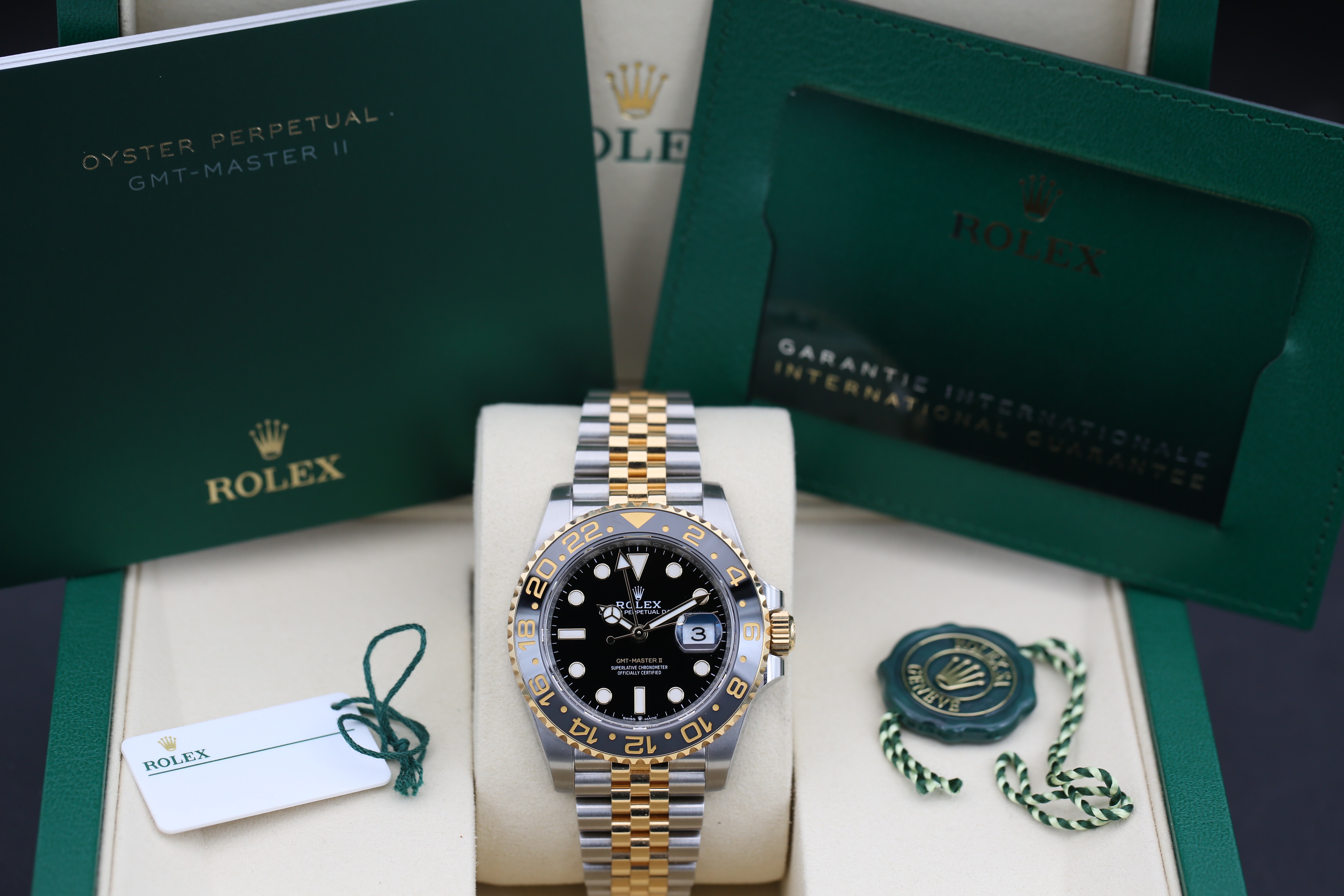 Rolex GMT Master II 126713 GRNR Thumbnail 7