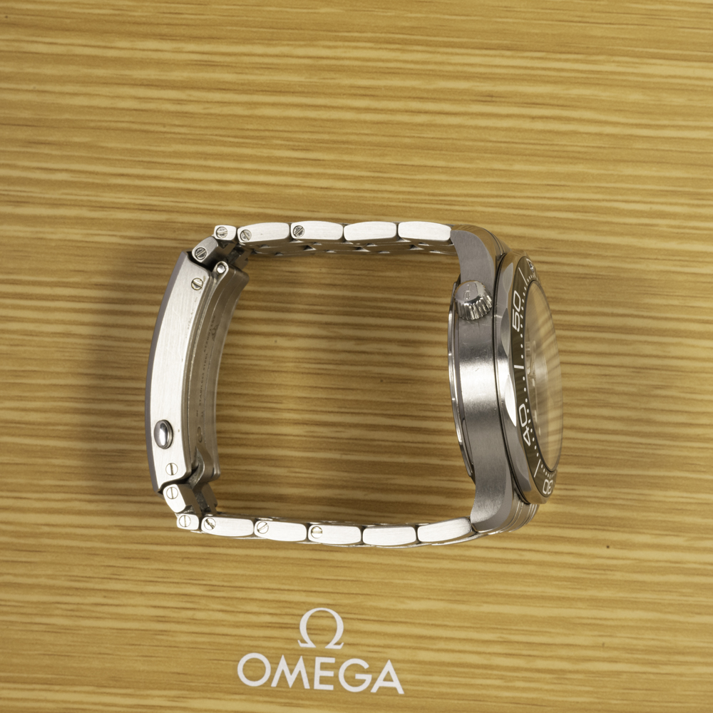 Omega Seamaster Diver 300m 210.30.42.20.10.001 Thumbnail 4