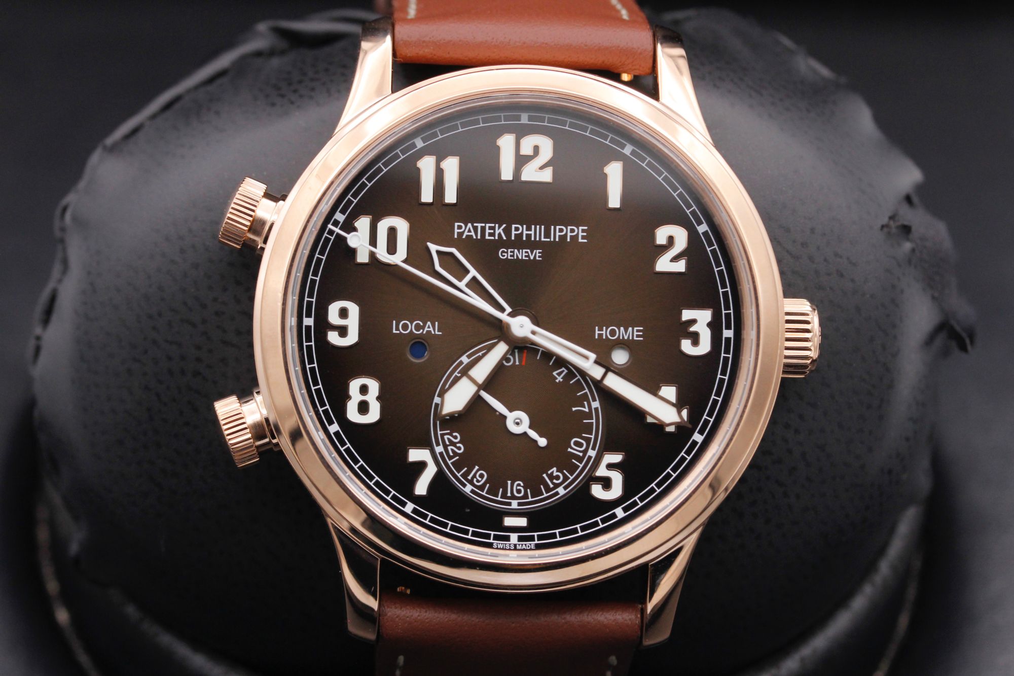 Patek Philippe Complications 5524R-001 Thumbnail 1