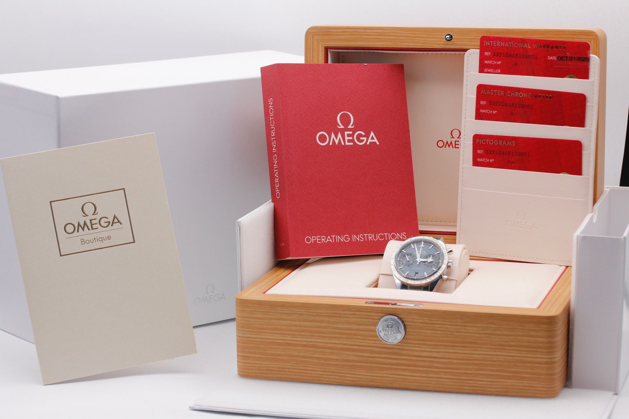 Omega Speedmaster 57 332.10.41.51.03.001 Thumbnail 5