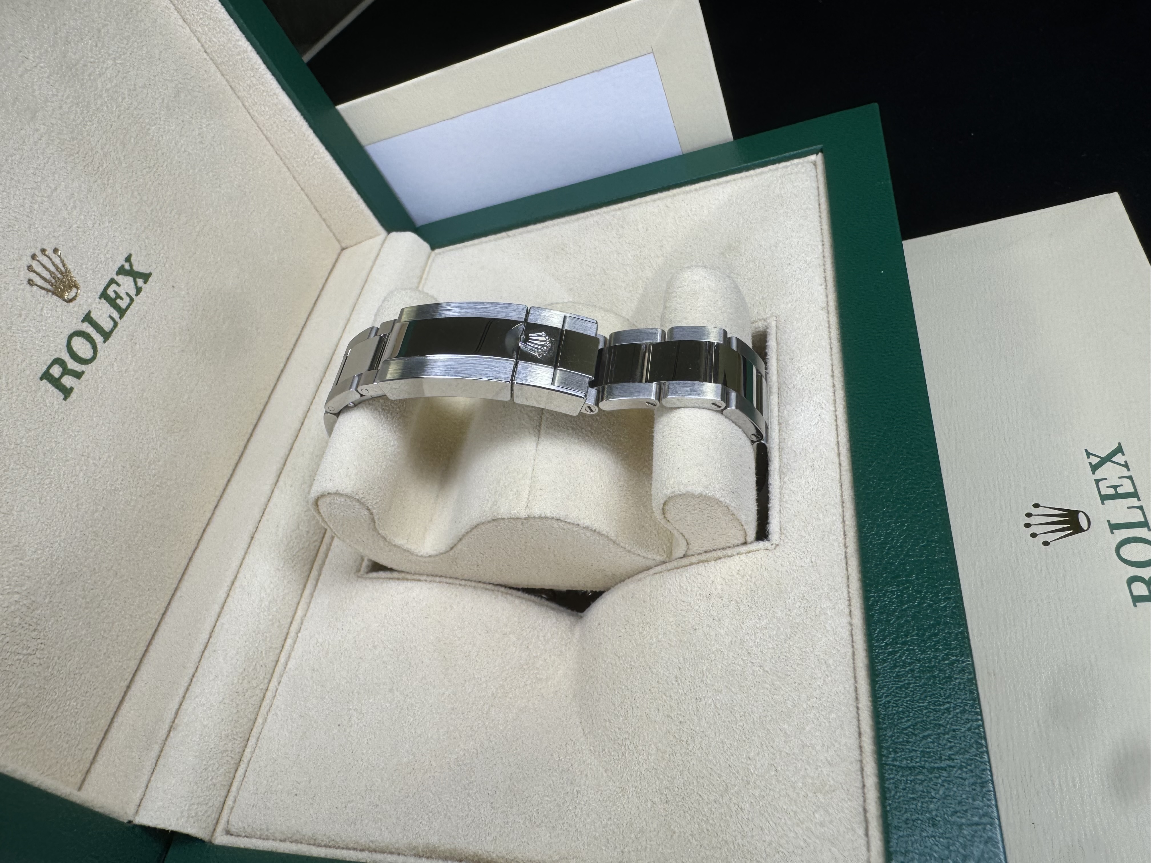 Rolex Daytona 126500 LN Thumbnail 4