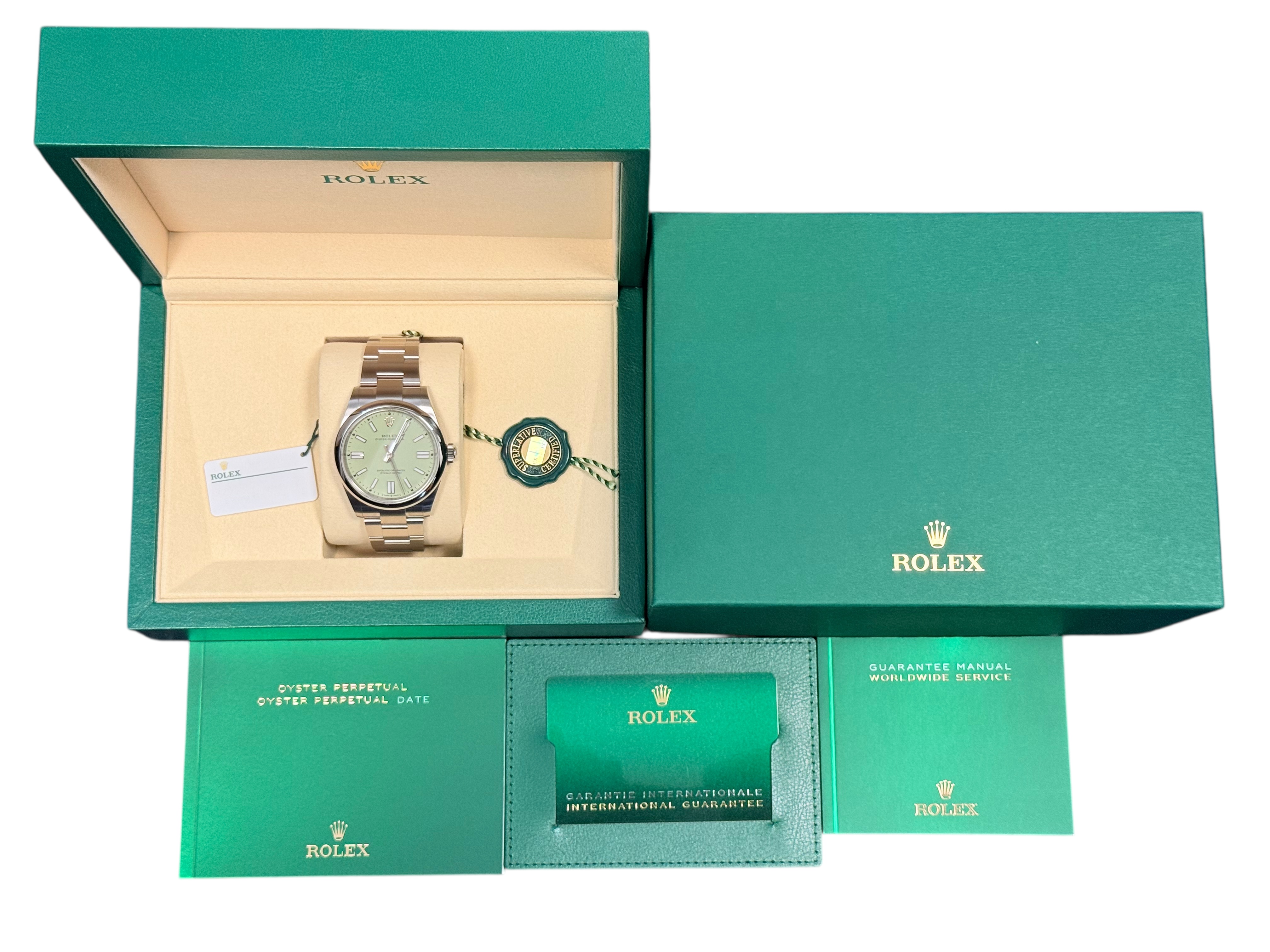 Rolex Oyster Perpetual 41 134300 Thumbnail 5