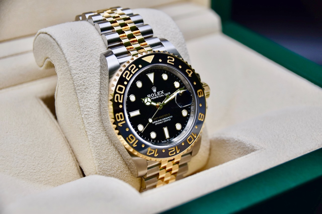 Rolex GMT Master II 126713 GRNR Thumbnail 5