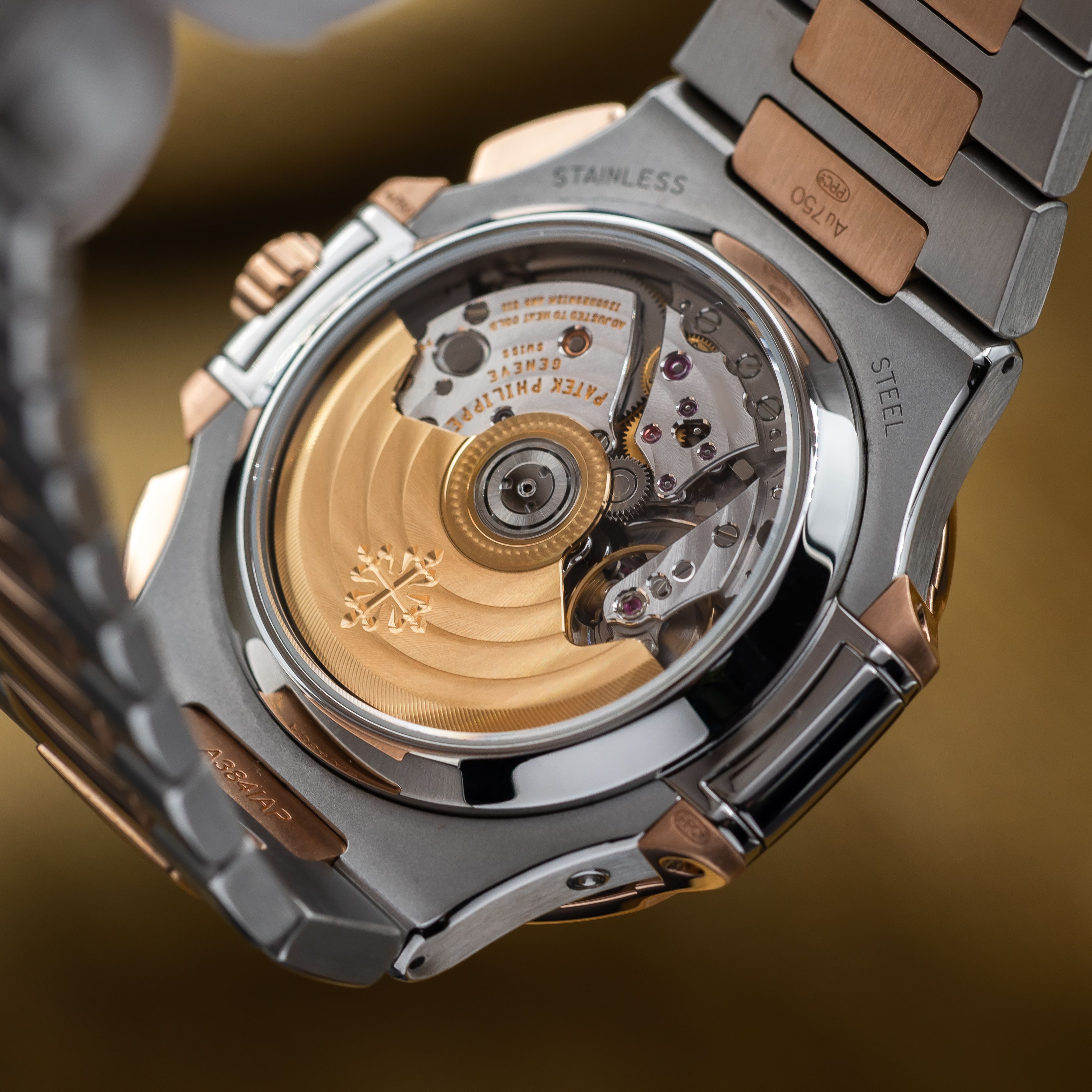 Patek Philippe Nautilus 5980/1AR-001 Thumbnail 4