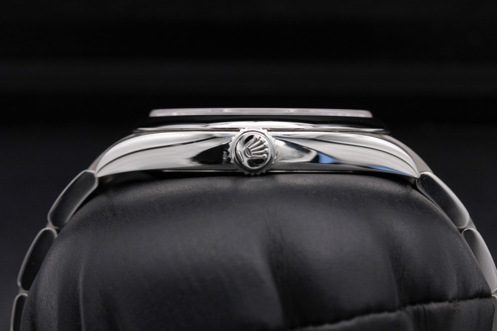 Rolex Oyster Perpetual 41 134300 Thumbnail 3