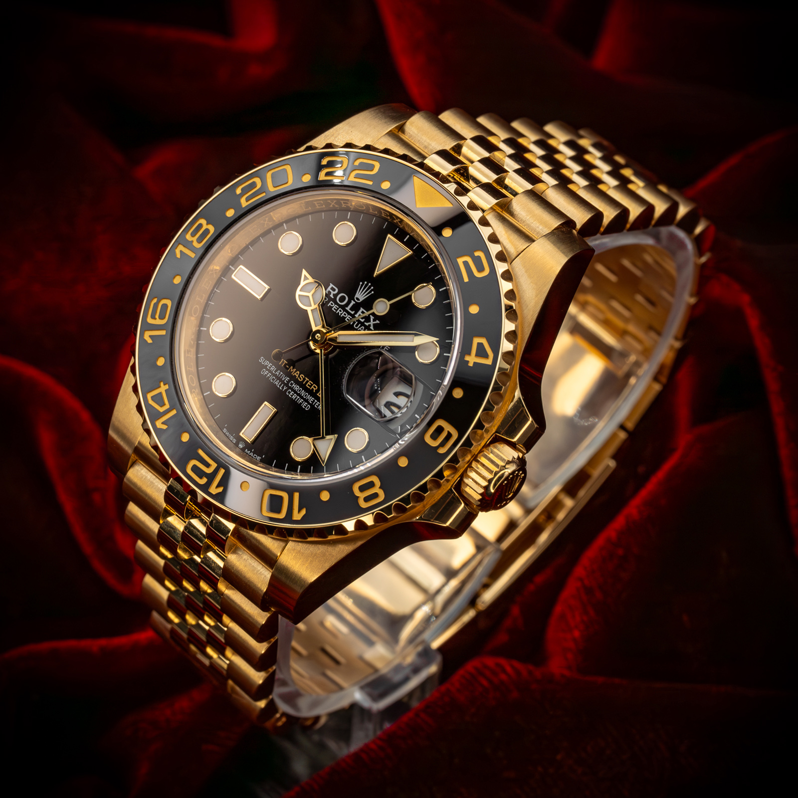Rolex GMT Master II 126718 GRNR Thumbnail 2