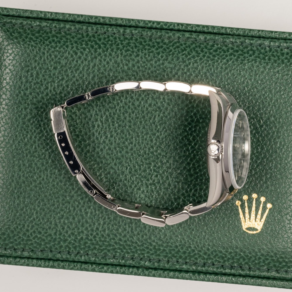 Rolex Explorer 114270 Thumbnail 2