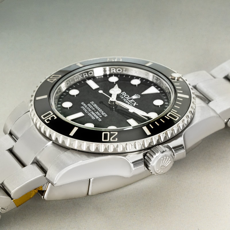 Rolex Submariner 114060 Thumbnail 2