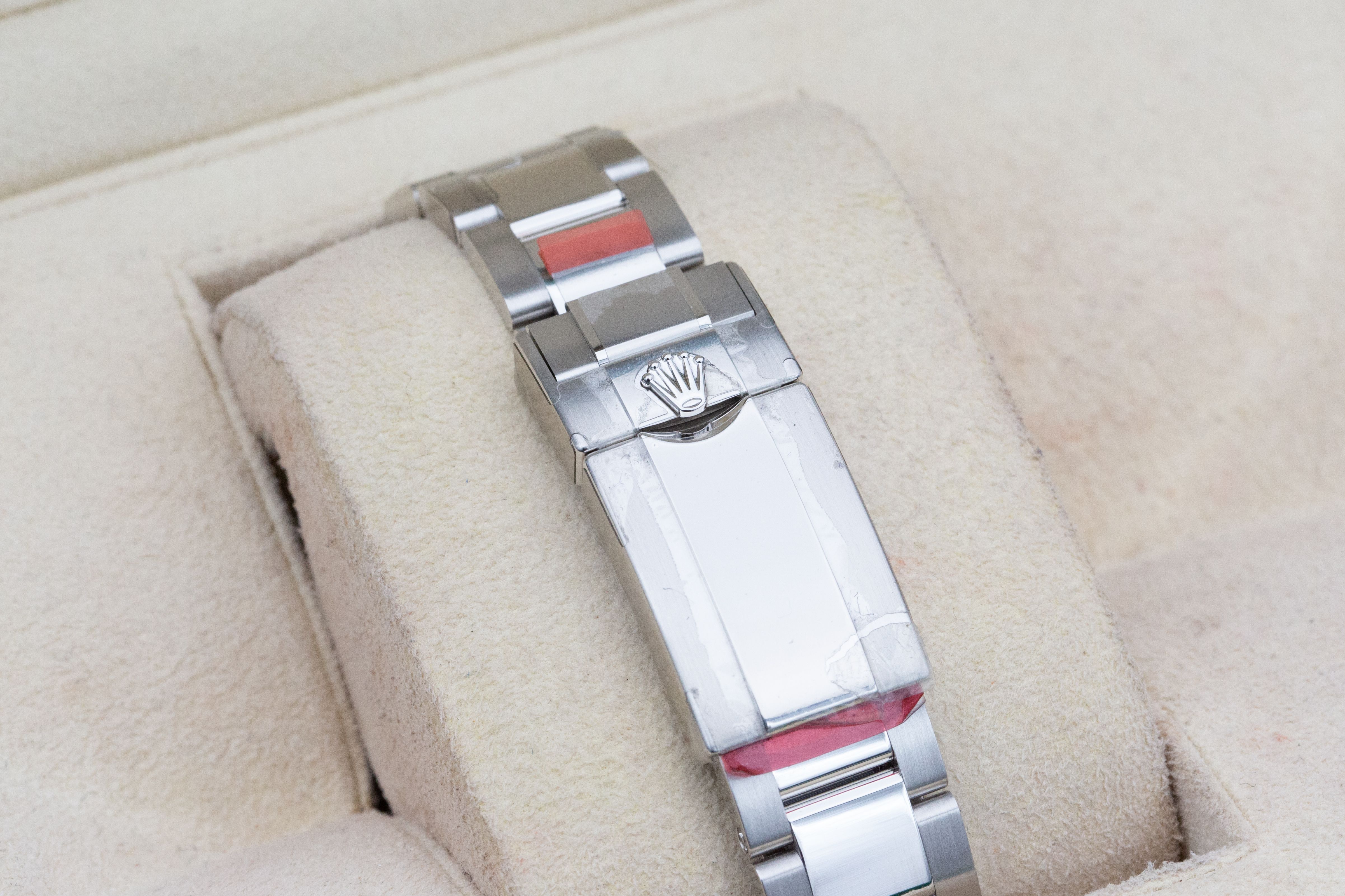 Rolex Daytona 116506 Thumbnail 3