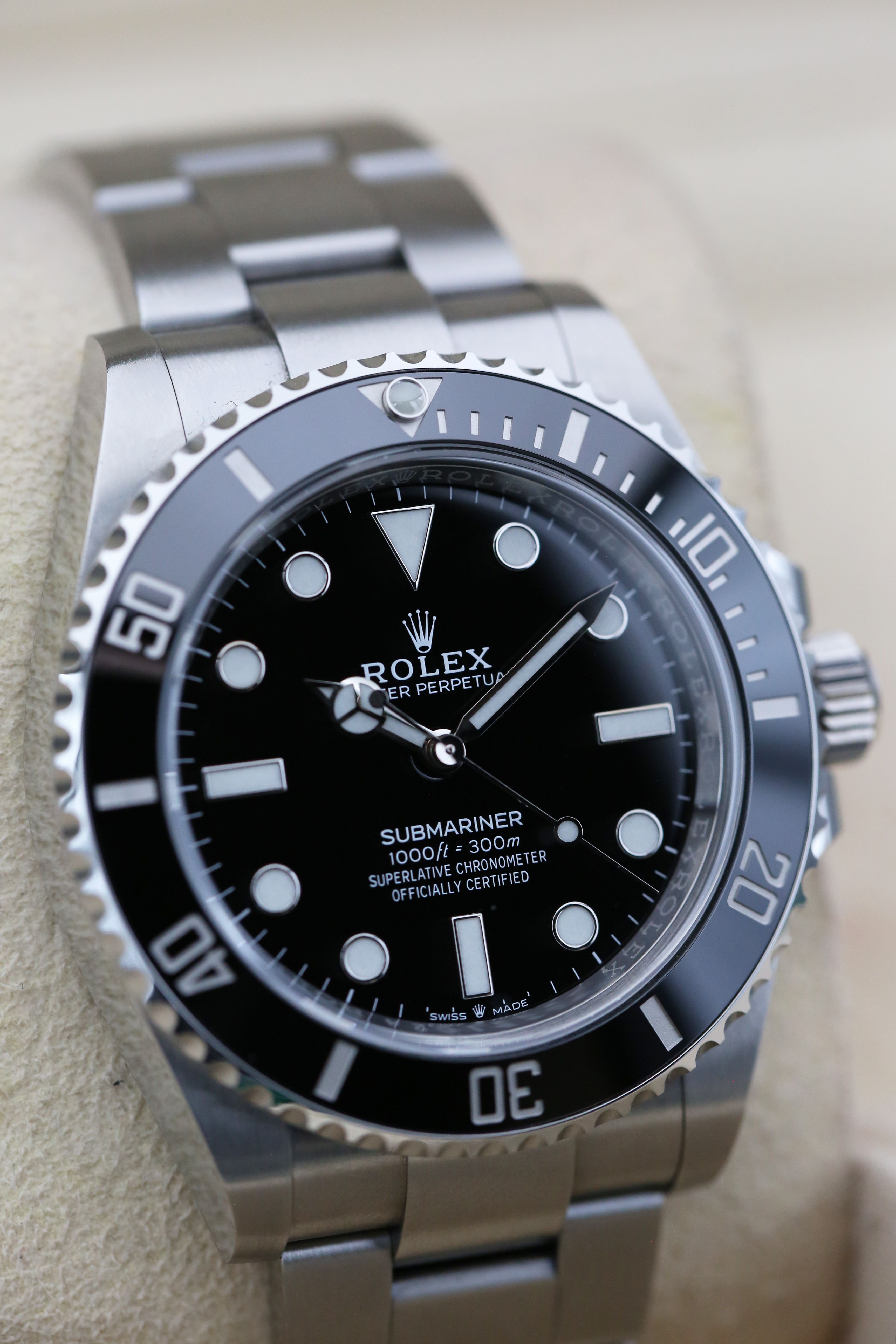 Rolex Submariner 124060 Thumbnail 2