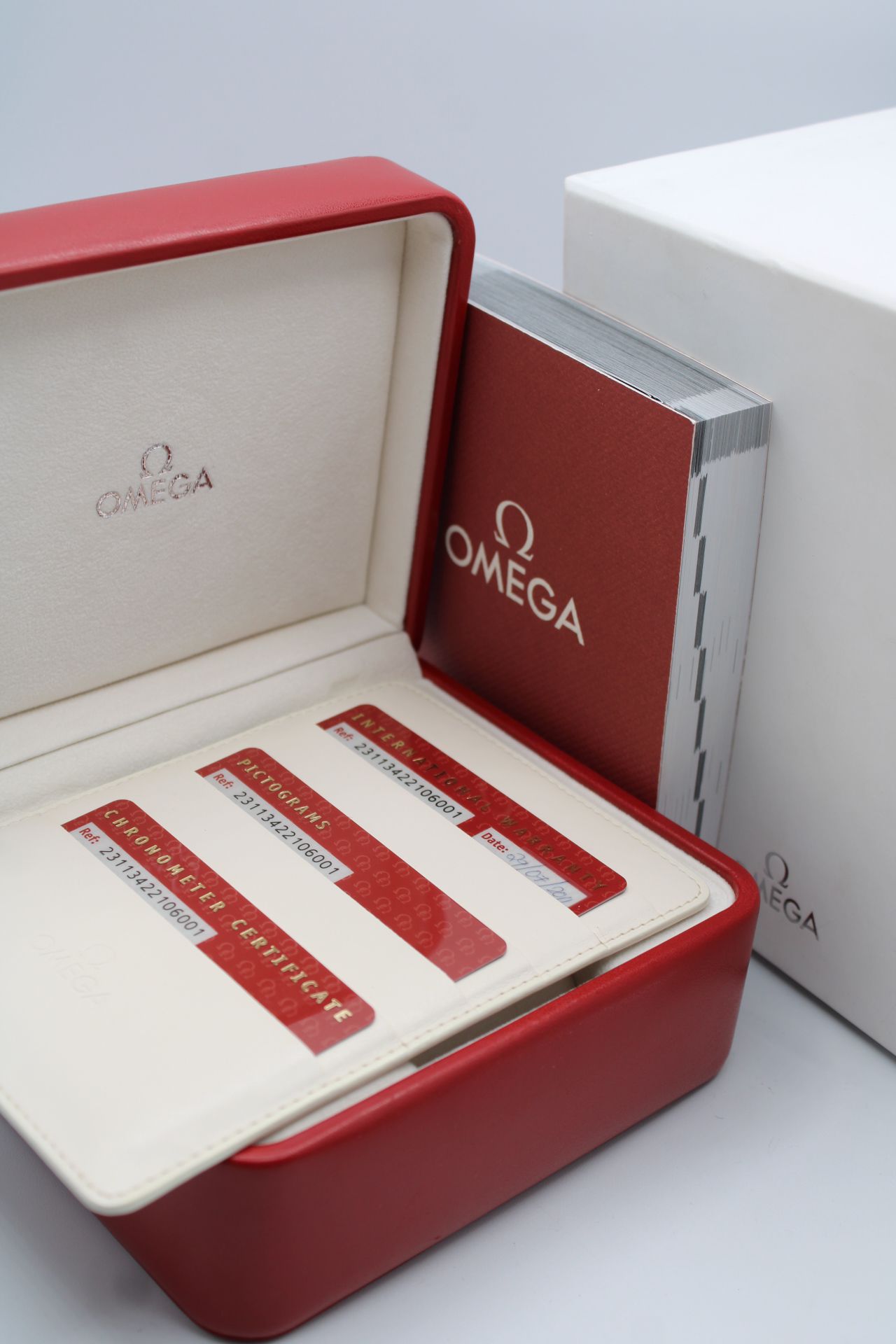 Omega Aqua Terra 150m Gents 231.13.42.21.06.001 Thumbnail 6