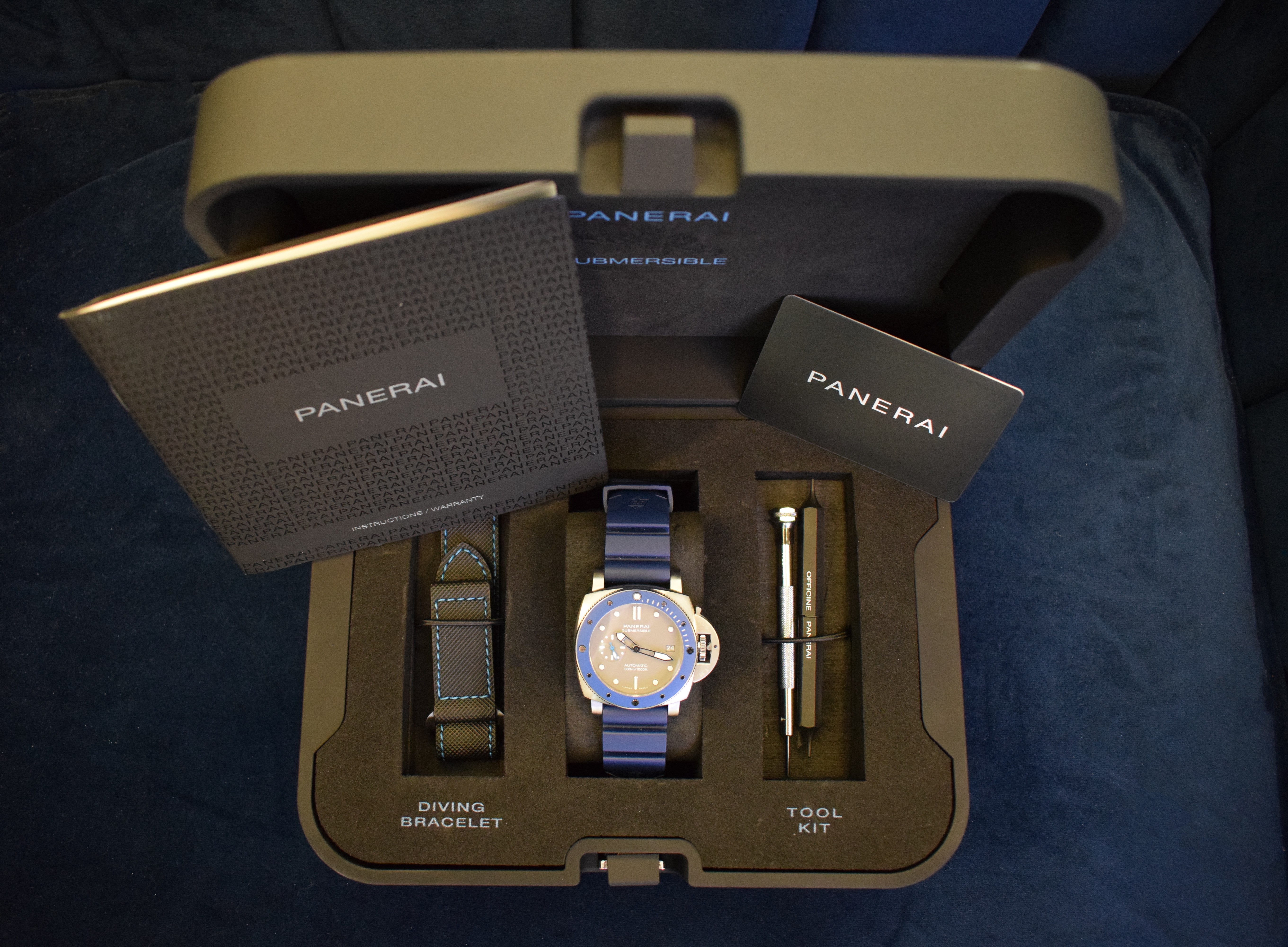 Panerai Submersible PAM00959 Thumbnail 4