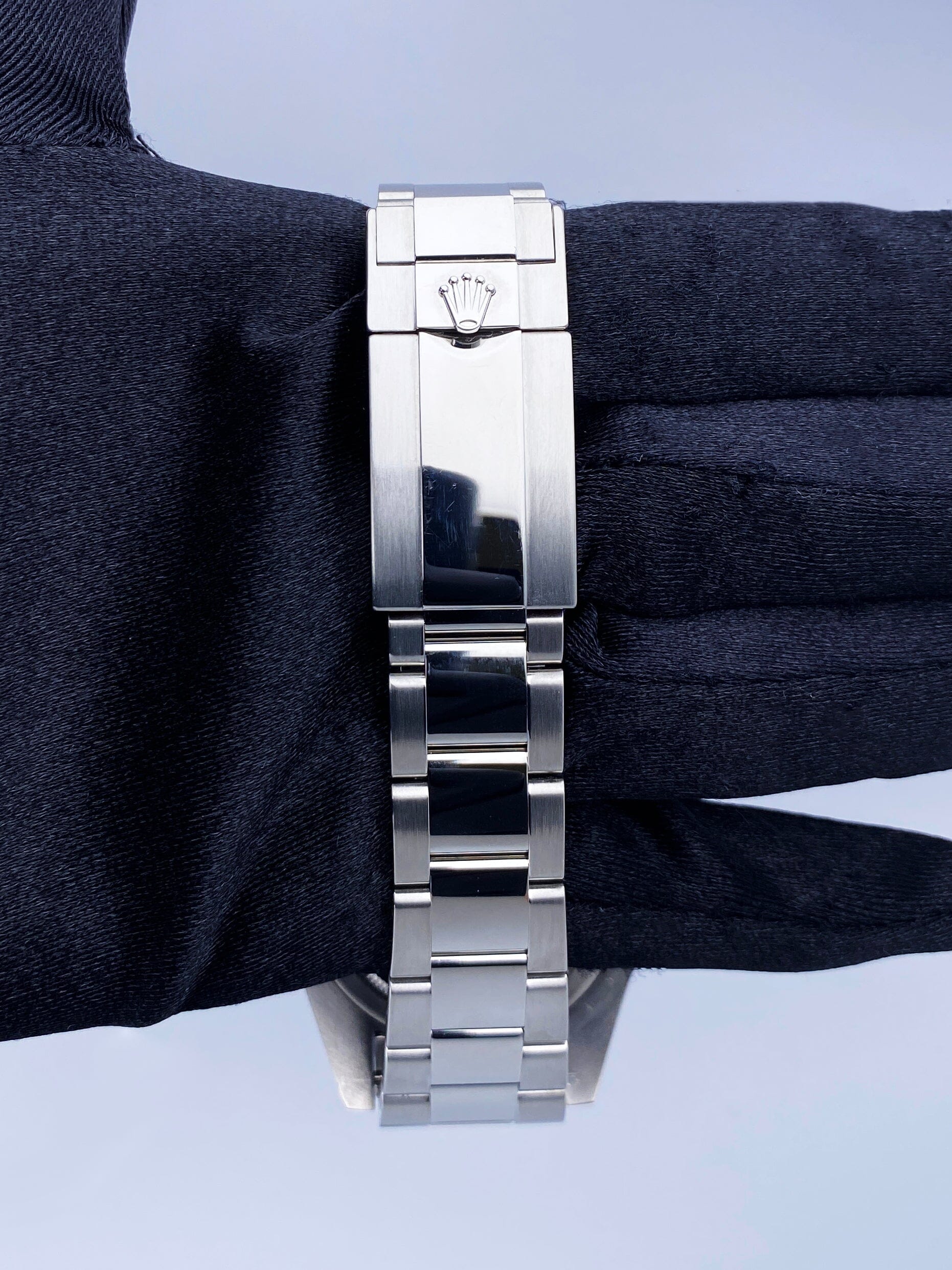 Rolex GMT Master II 116710 LN Thumbnail 6