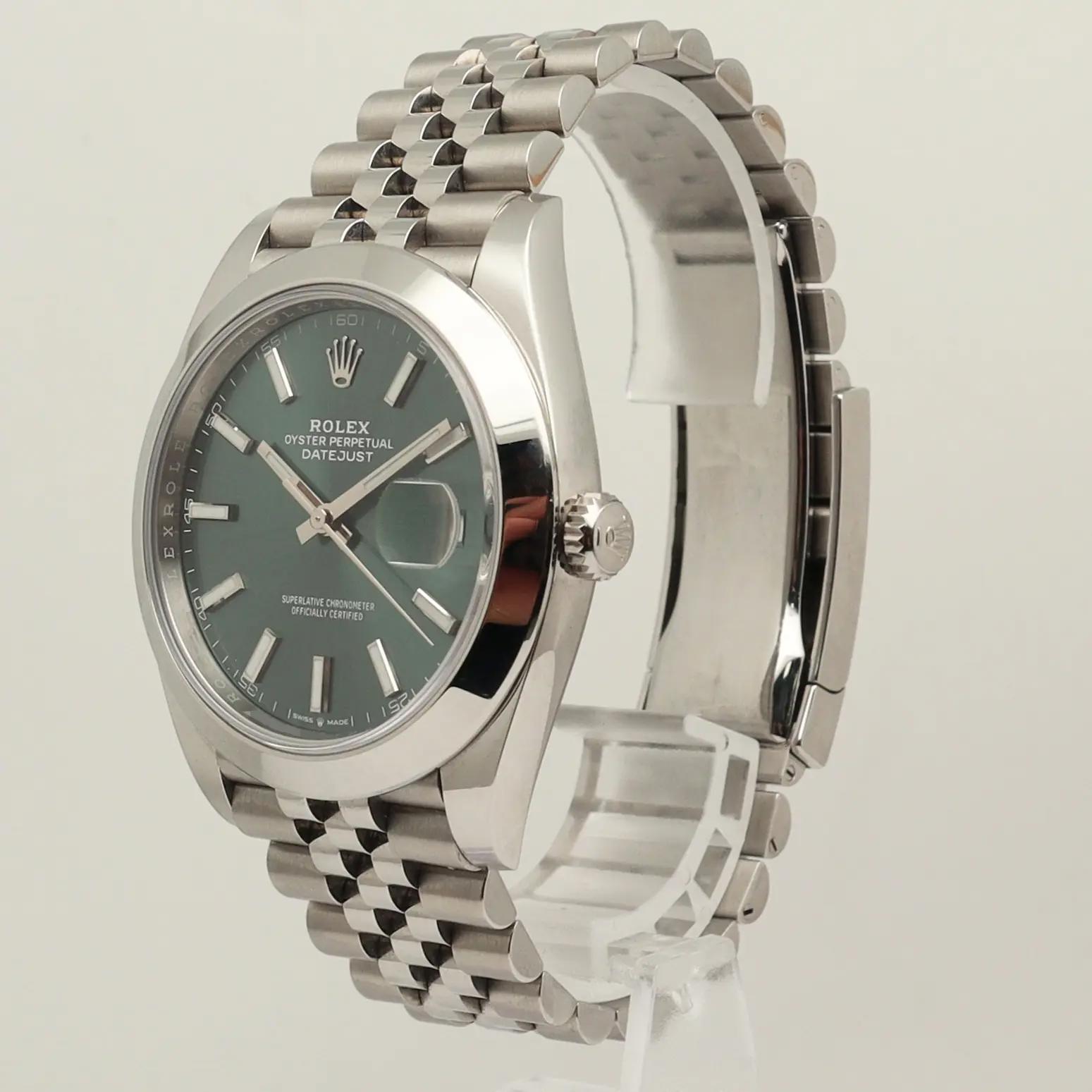 Rolex Datejust 41 126300 Thumbnail 2