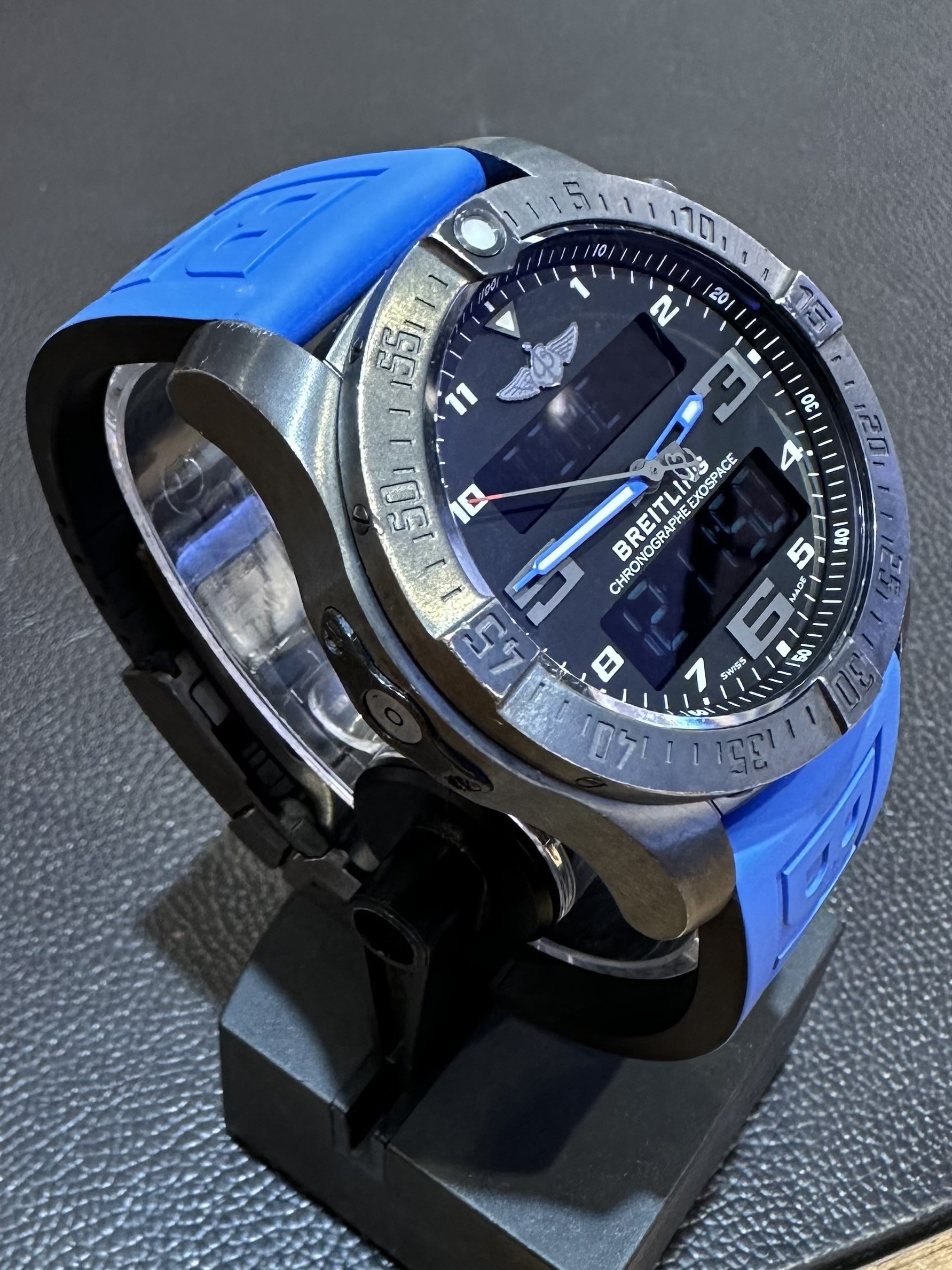 Breitling Exospace VB5510 Thumbnail 2