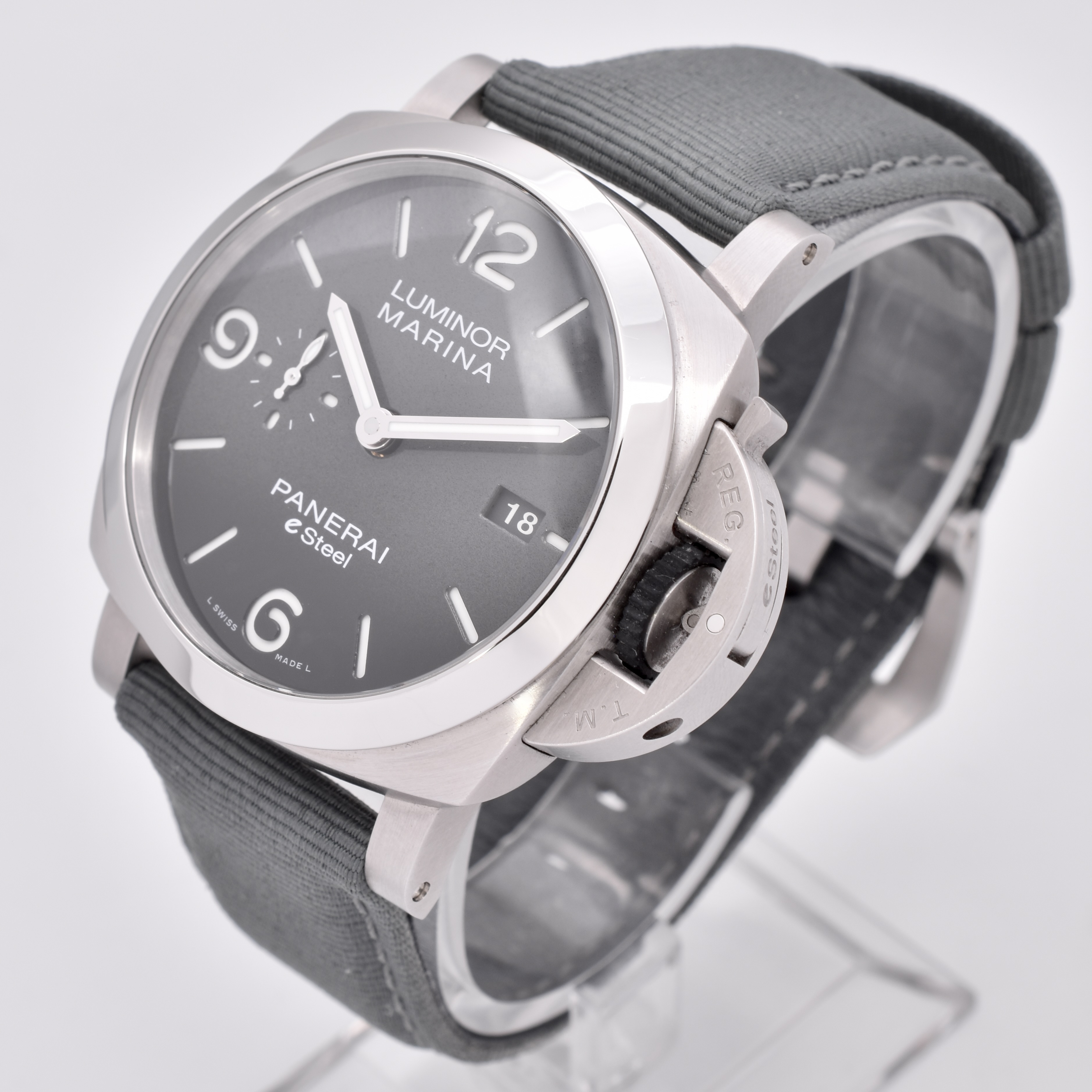 Panerai Luminor Marina ESteel PAM01358 Thumbnail 2