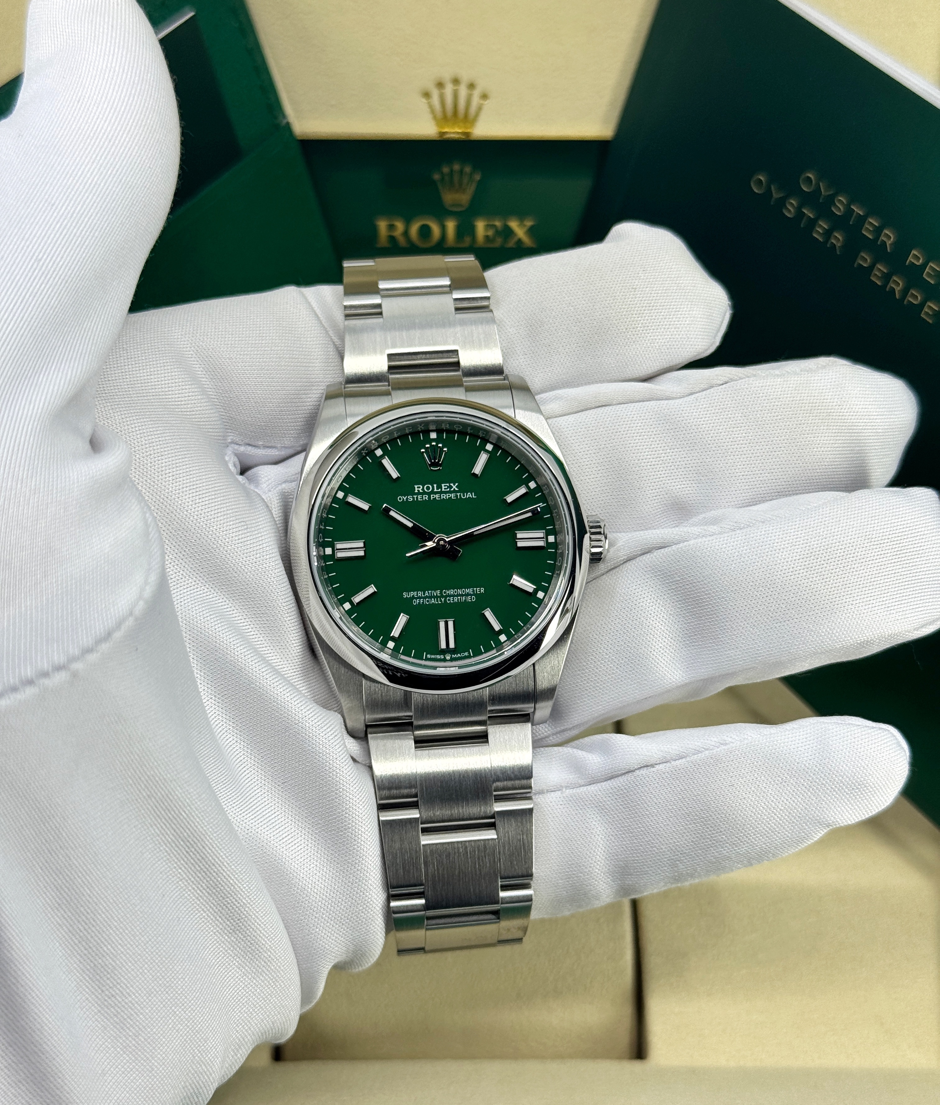 Rolex Oyster Perpetual 126000 Thumbnail 6
