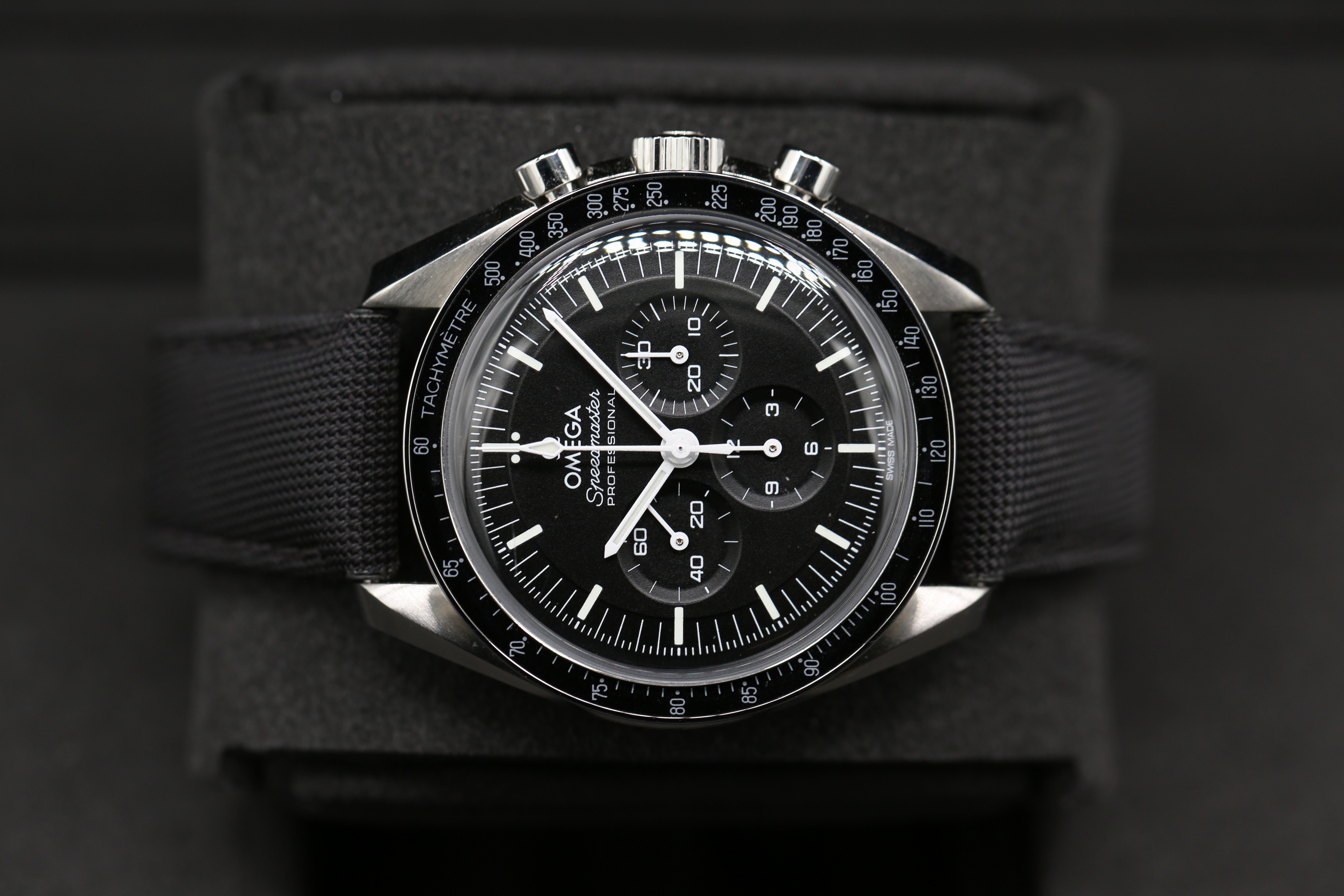 Omega Speedmaster Moonwatch Professional 310.32.42.50.01.001 Thumbnail 5