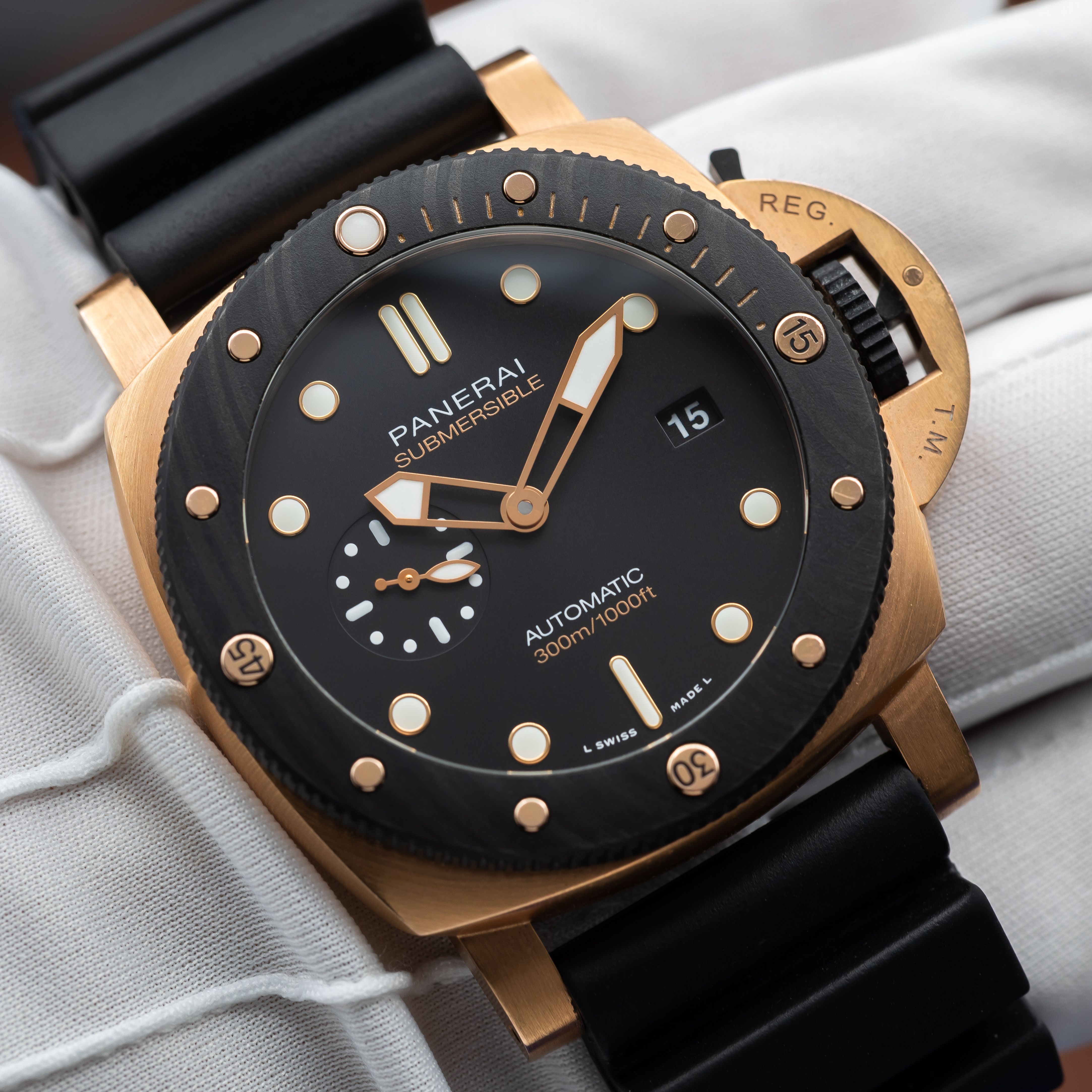 Panerai Submersible QuarantaQuattro PAM01070 Thumbnail 5