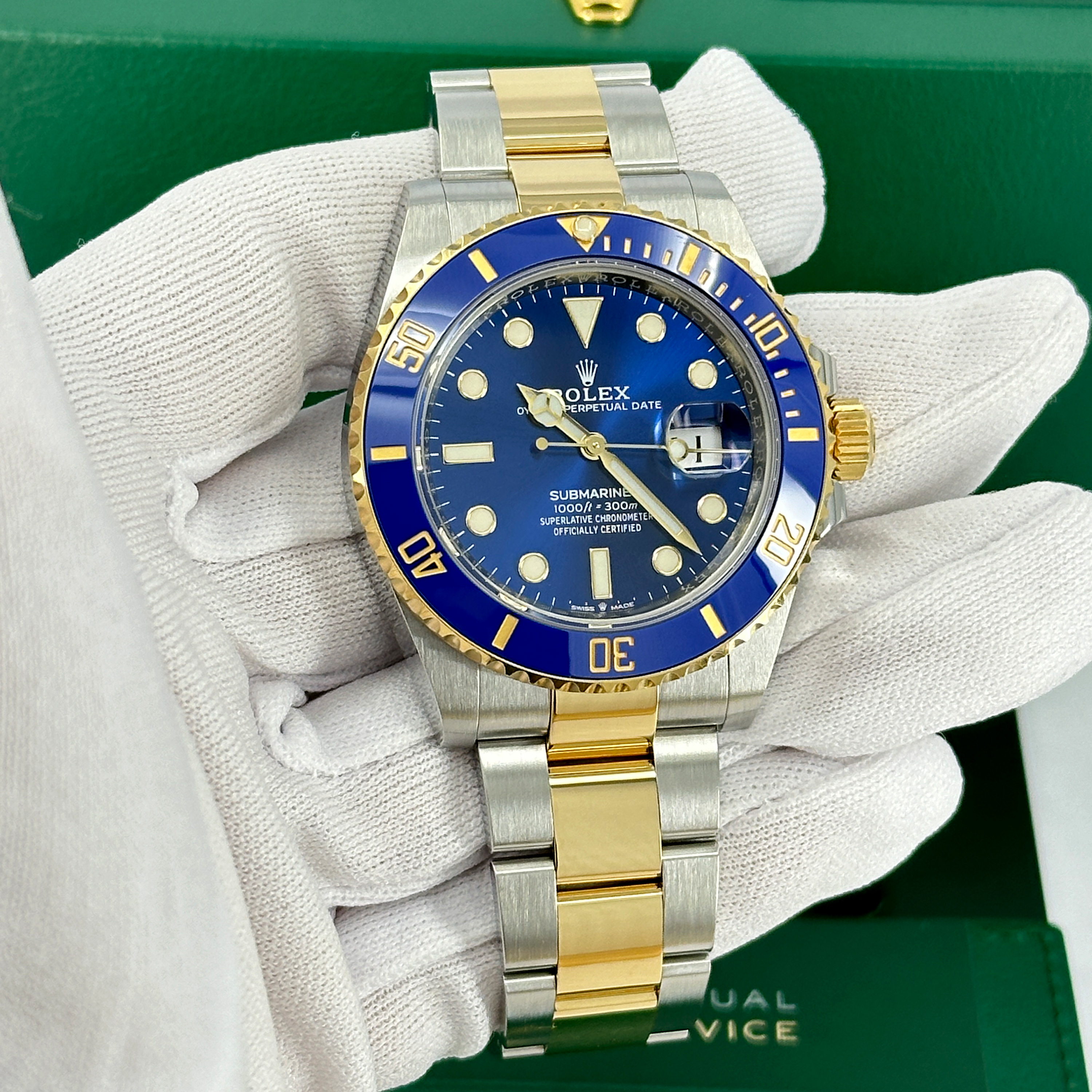 Rolex Submariner 126613 LB Thumbnail 6