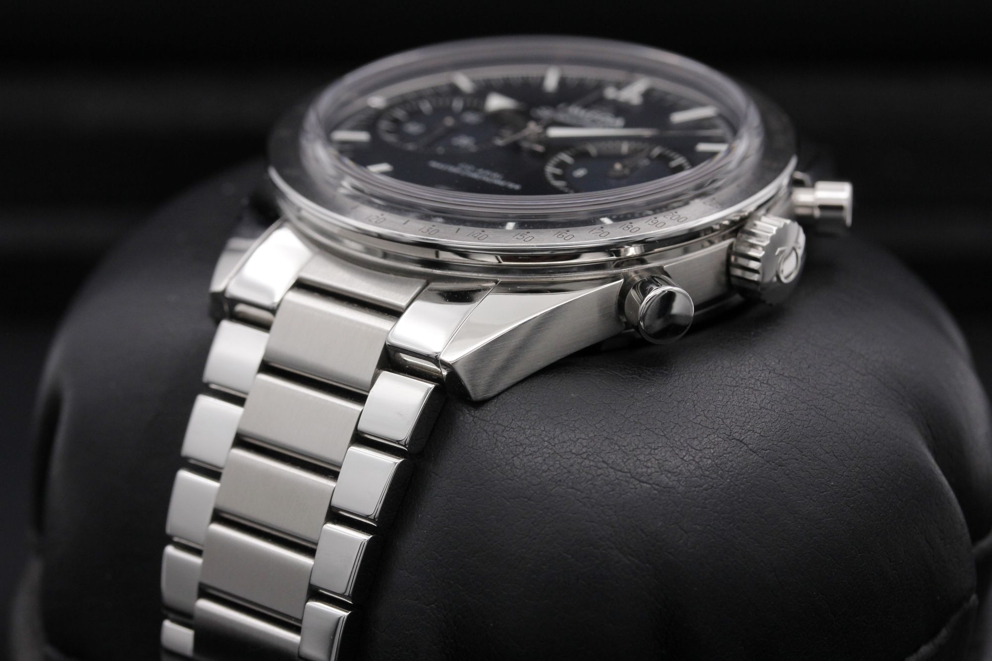 Omega Speedmaster 57 332.12.41.51.03.001 Thumbnail 2