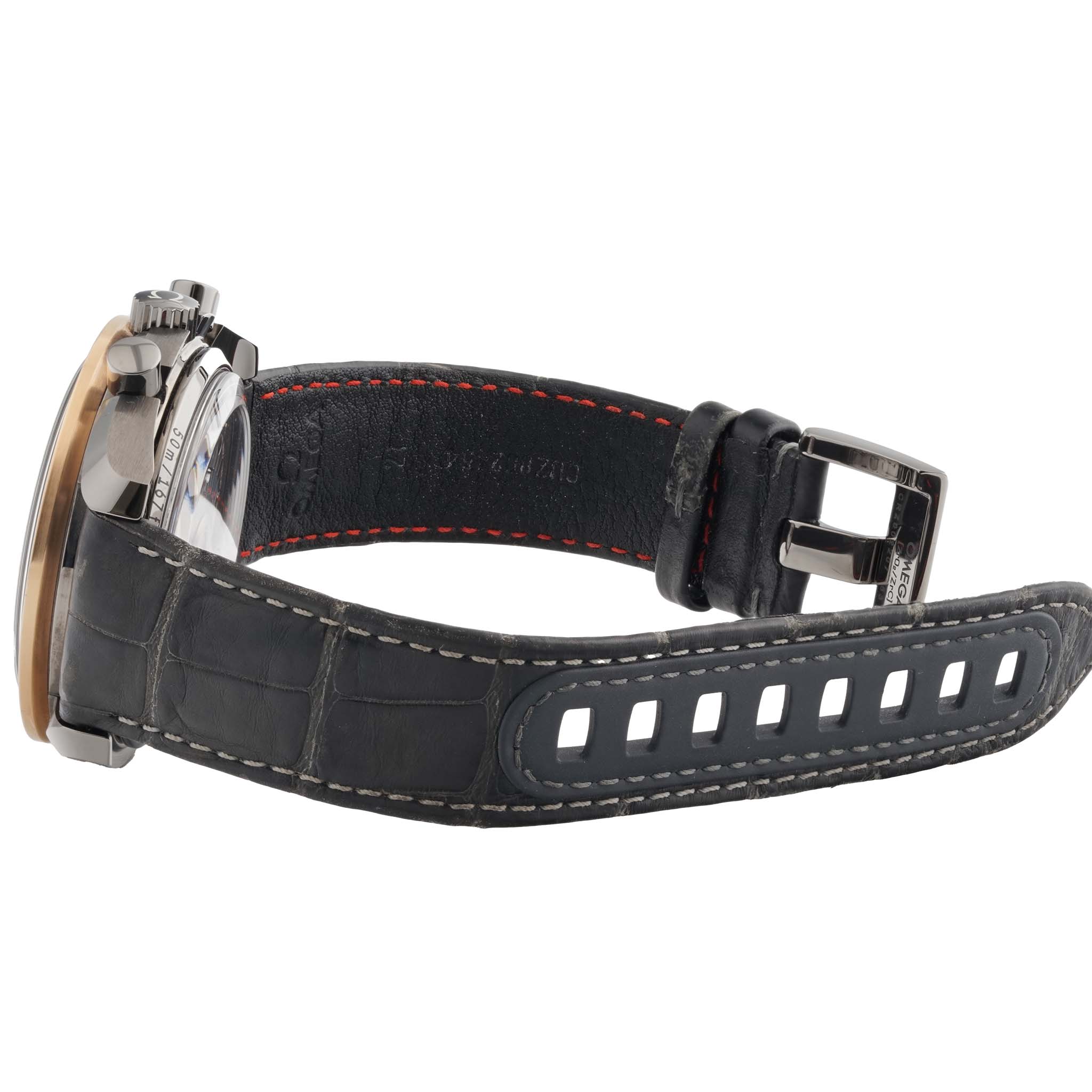 Omega Speedmaster Dark Side of the Moon 311.63.44.51.99.002 Thumbnail 4