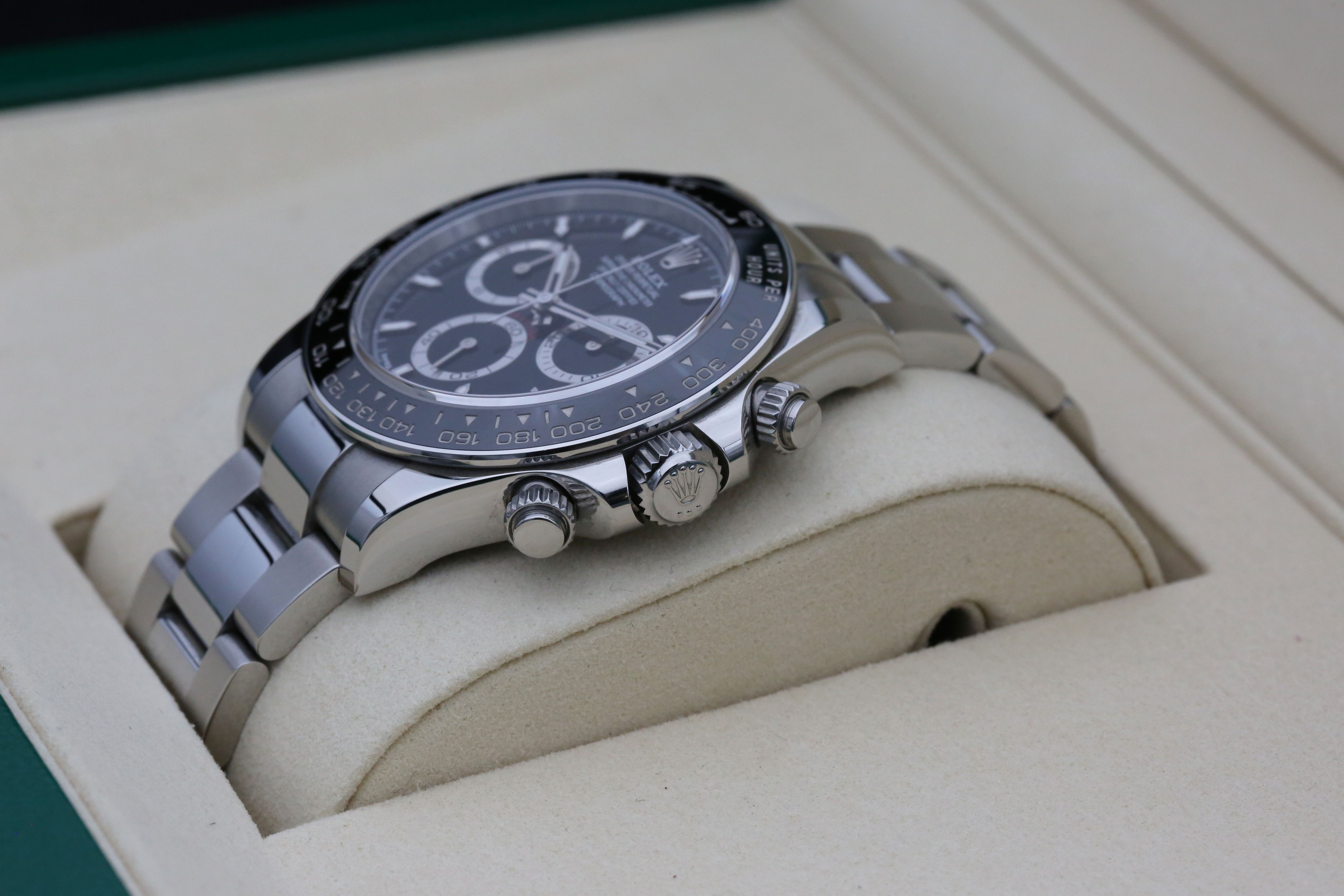 Rolex Daytona 126500 LN Thumbnail 5