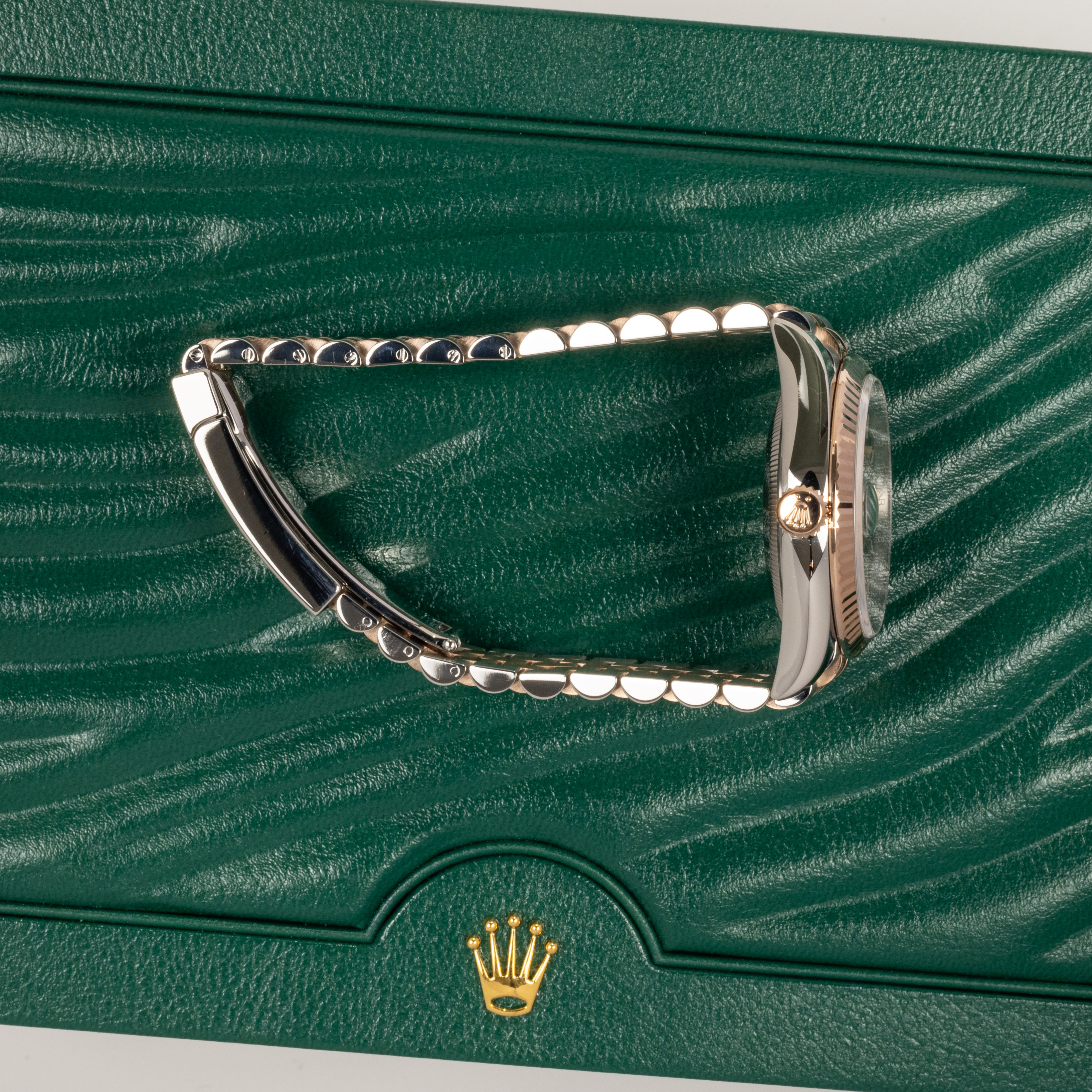 Rolex Datejust 126231 Thumbnail 2