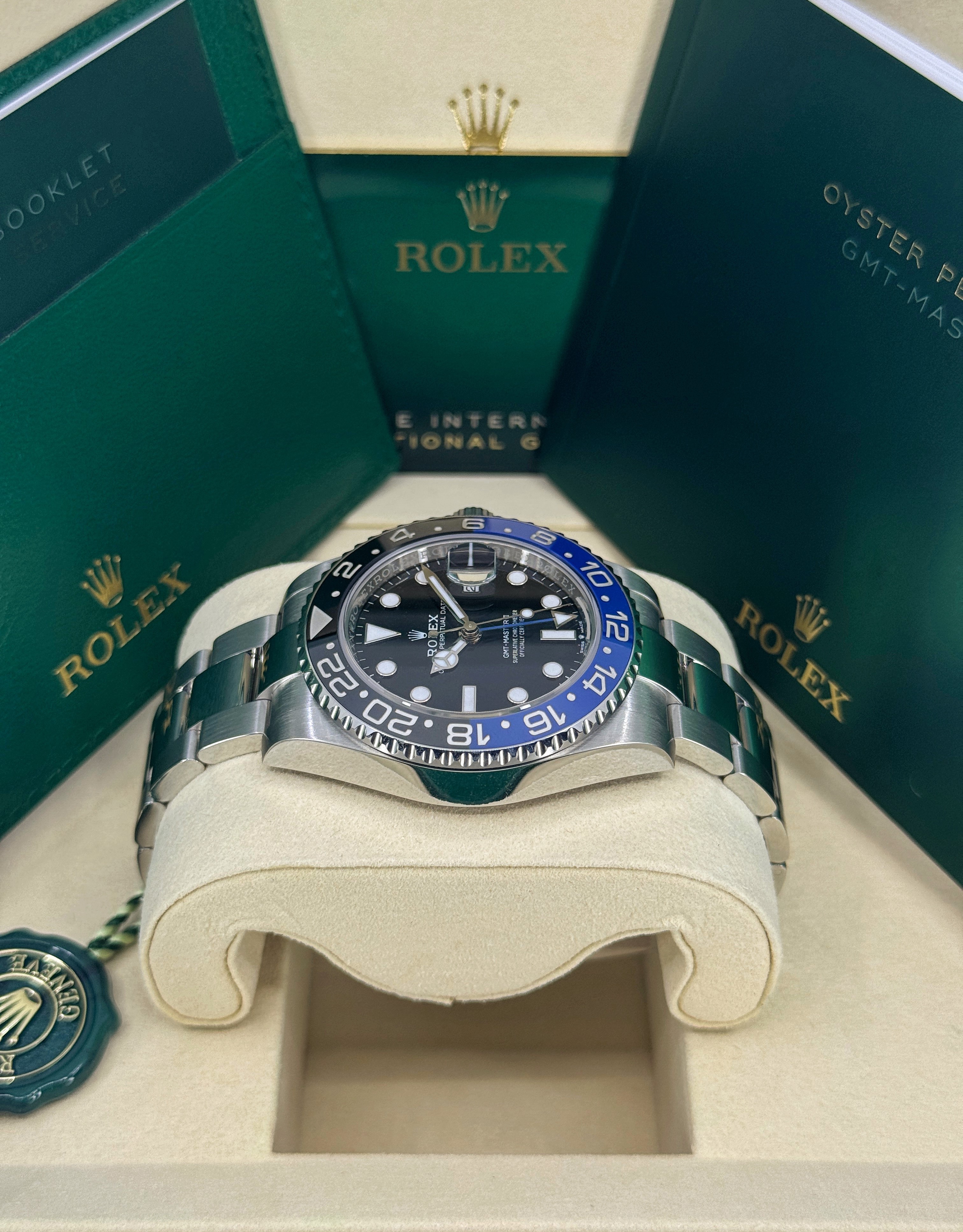 Rolex GMT Master II 126710 BLNR Thumbnail 2