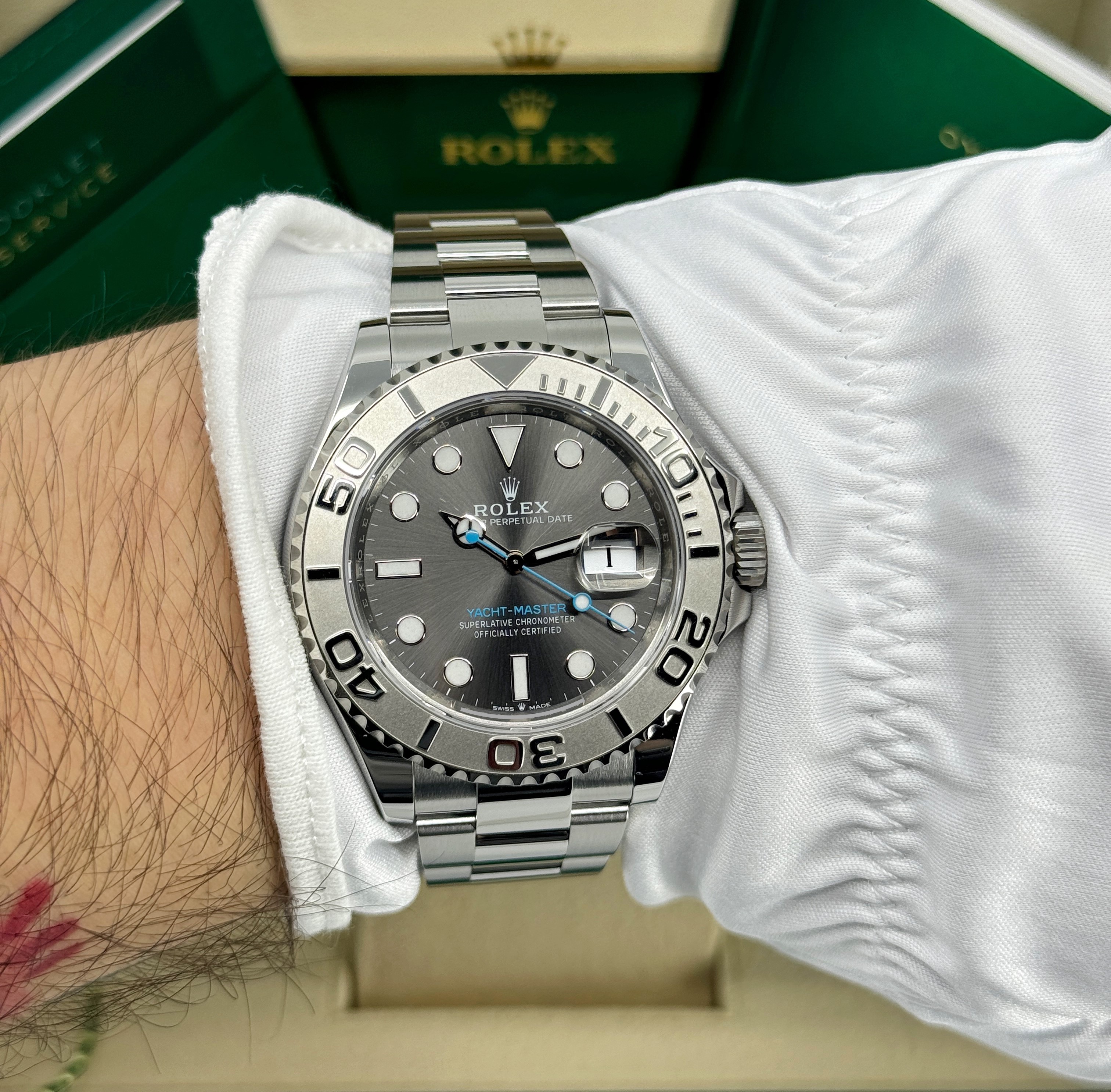 Rolex Yacht-Master 126622 Thumbnail 5