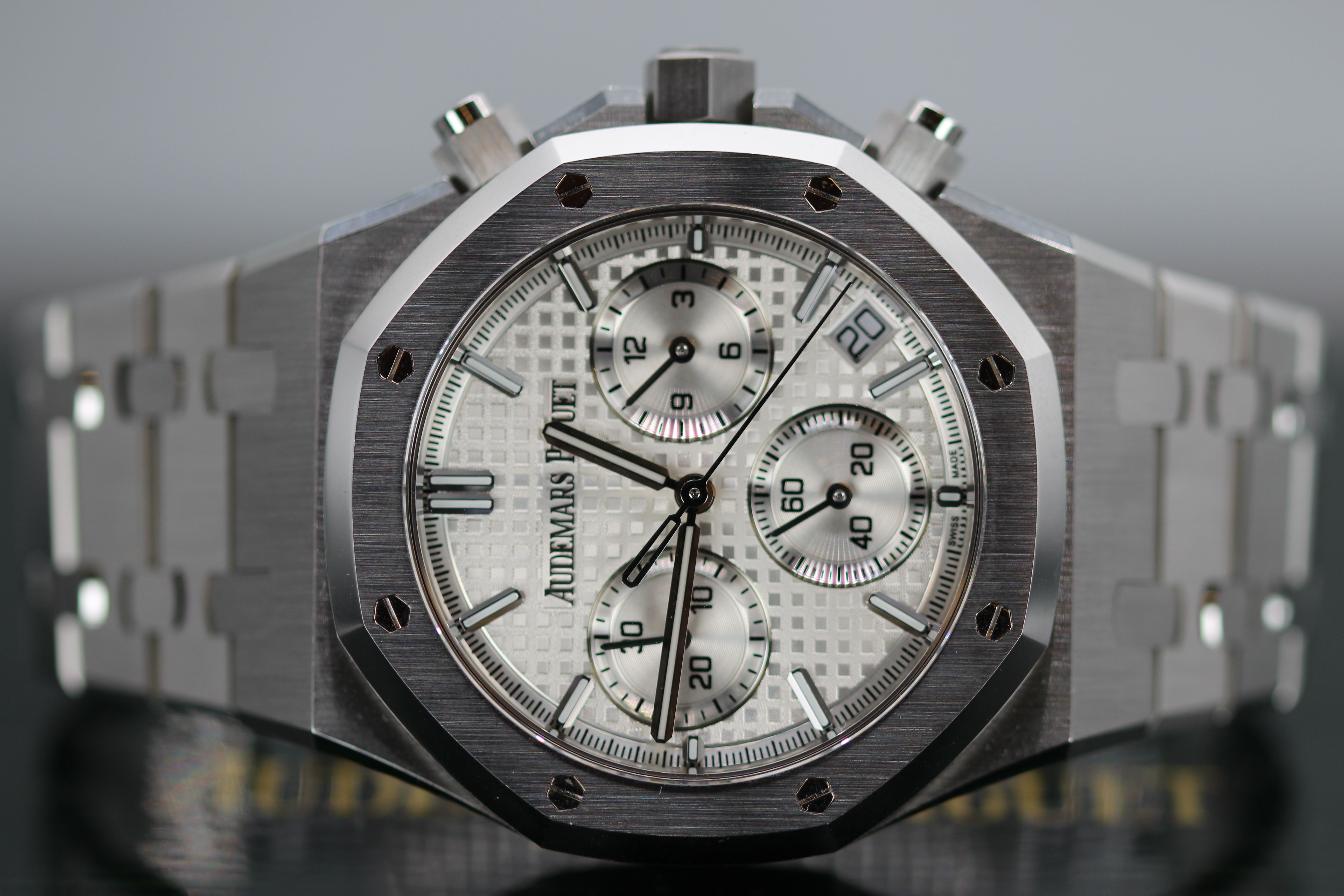 Audemars Piguet Royal Oak 26240ST.OO.1320ST.04 Thumbnail 5