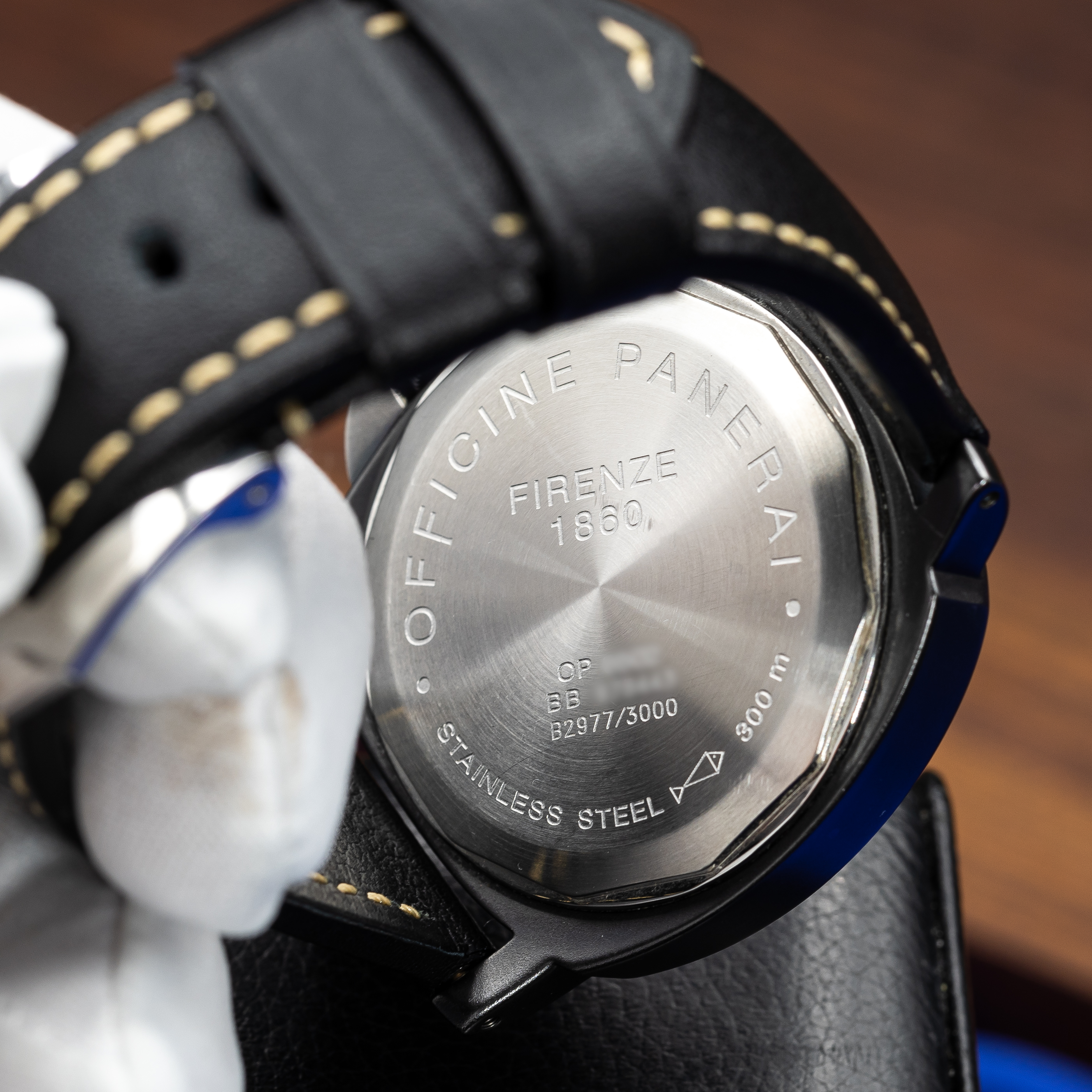 Panerai Luminor Marina PAM00004 Thumbnail 4