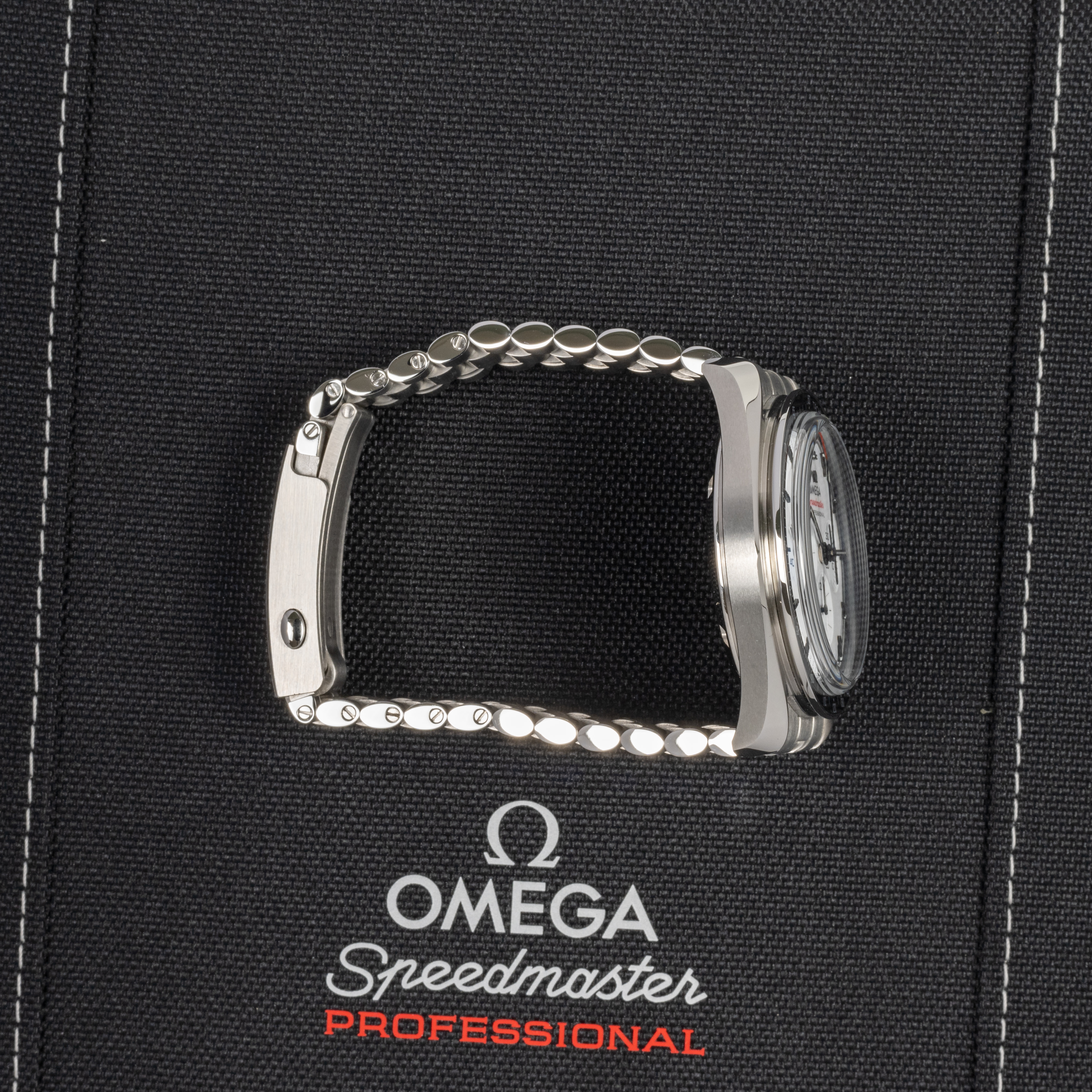Omega Speedmaster Moonwatch Professional 310.30.42.50.04.001 Thumbnail 4