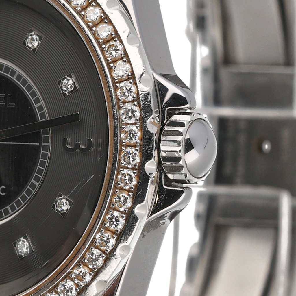 Chanel J12 H2566 Thumbnail 3