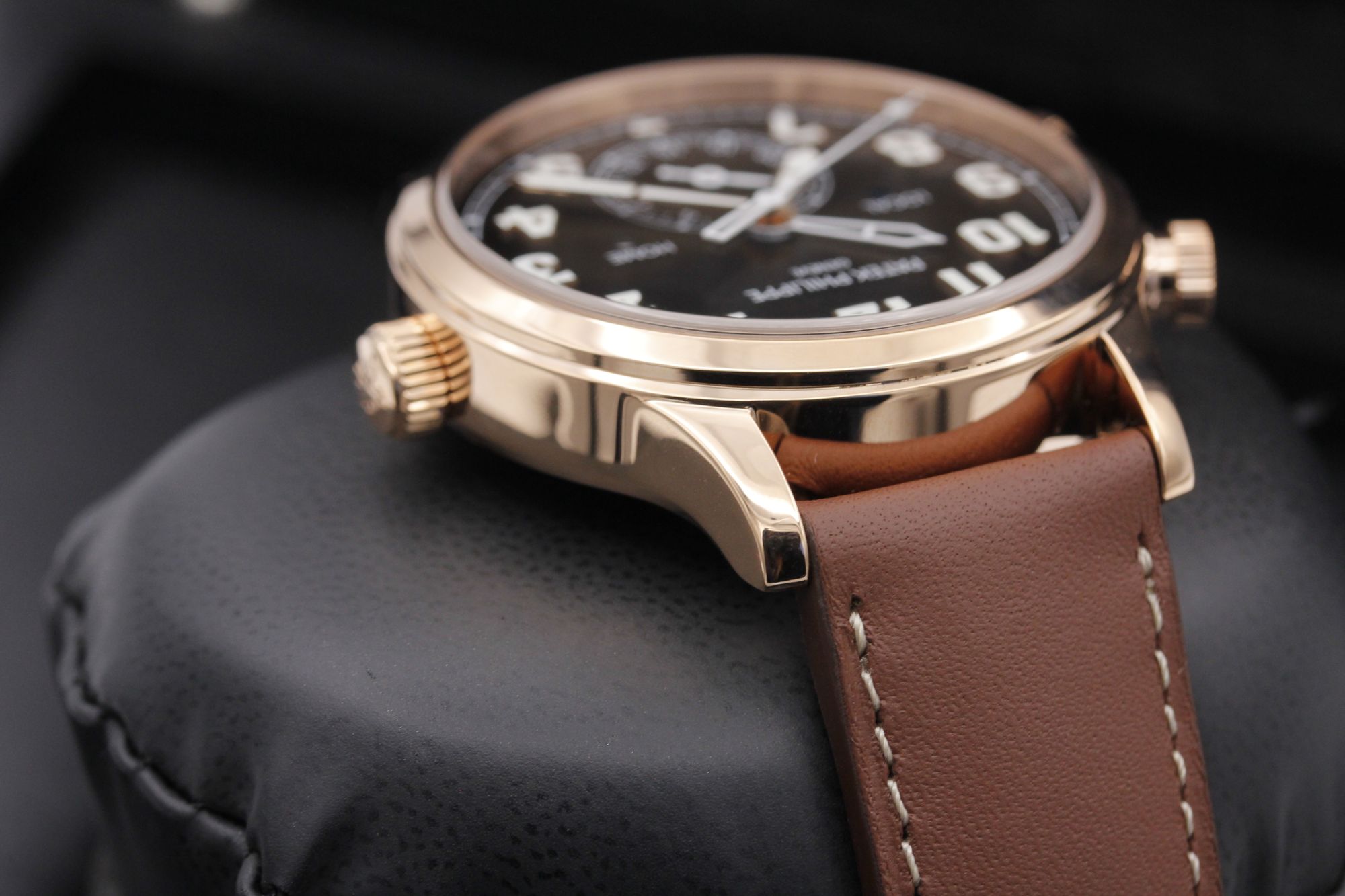 Patek Philippe Complications 5524R-001 Thumbnail 4
