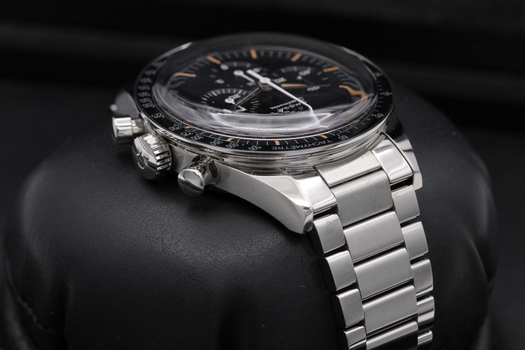 Omega Speedmaster Anniversary Series 310.30.40.50.06.001 Thumbnail 4