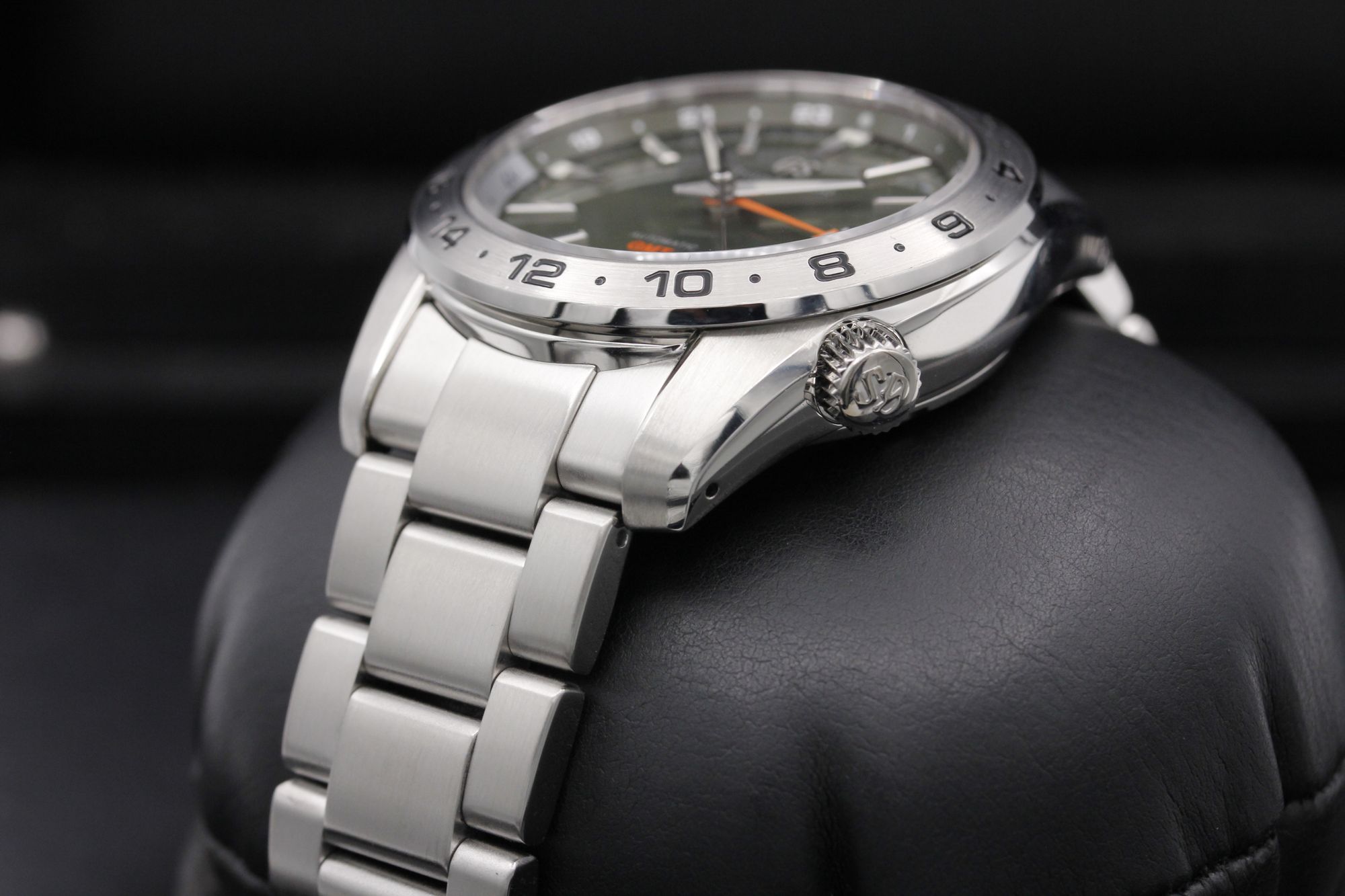 Grand Seiko Sport Collection SBGM247 Thumbnail 2