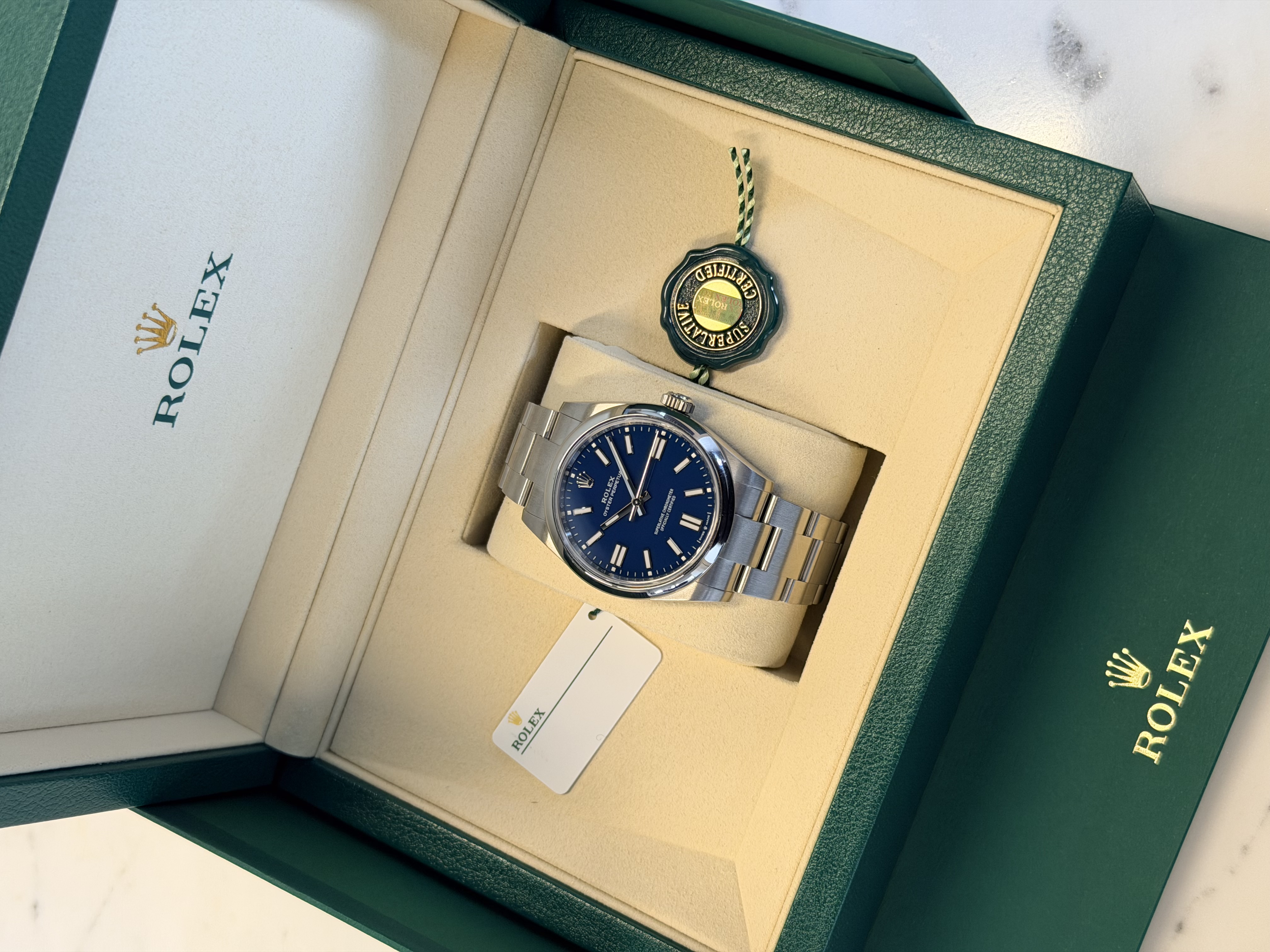 Rolex Oyster Perpetual 41 134300 Thumbnail 2