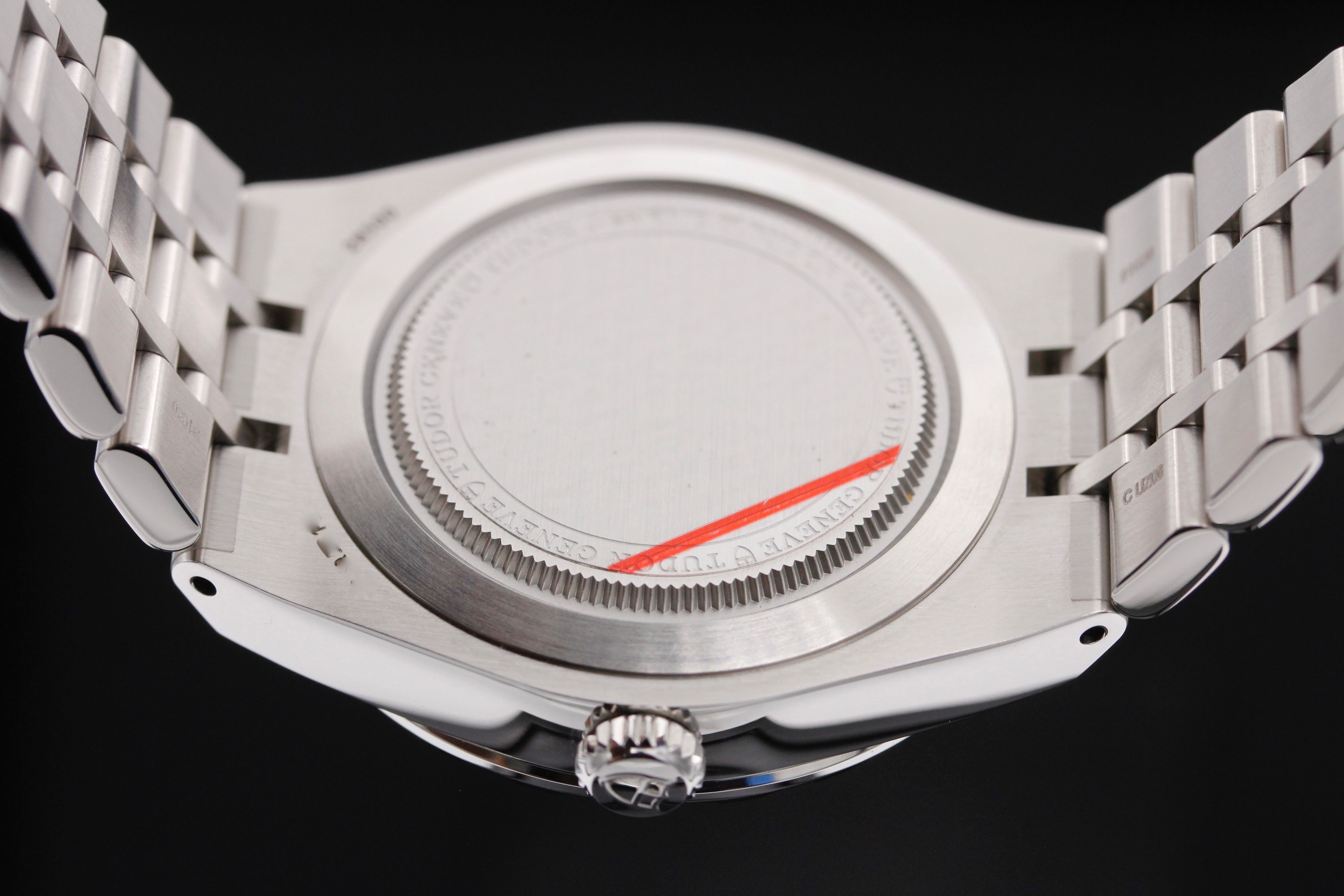 Tudor Royal M28500-0001 Thumbnail 6