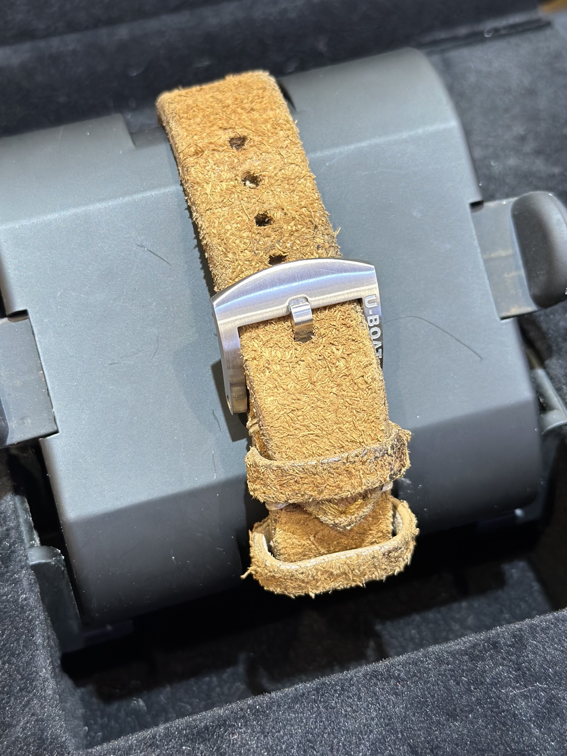 U-Boat Chimera 6495 Thumbnail 3