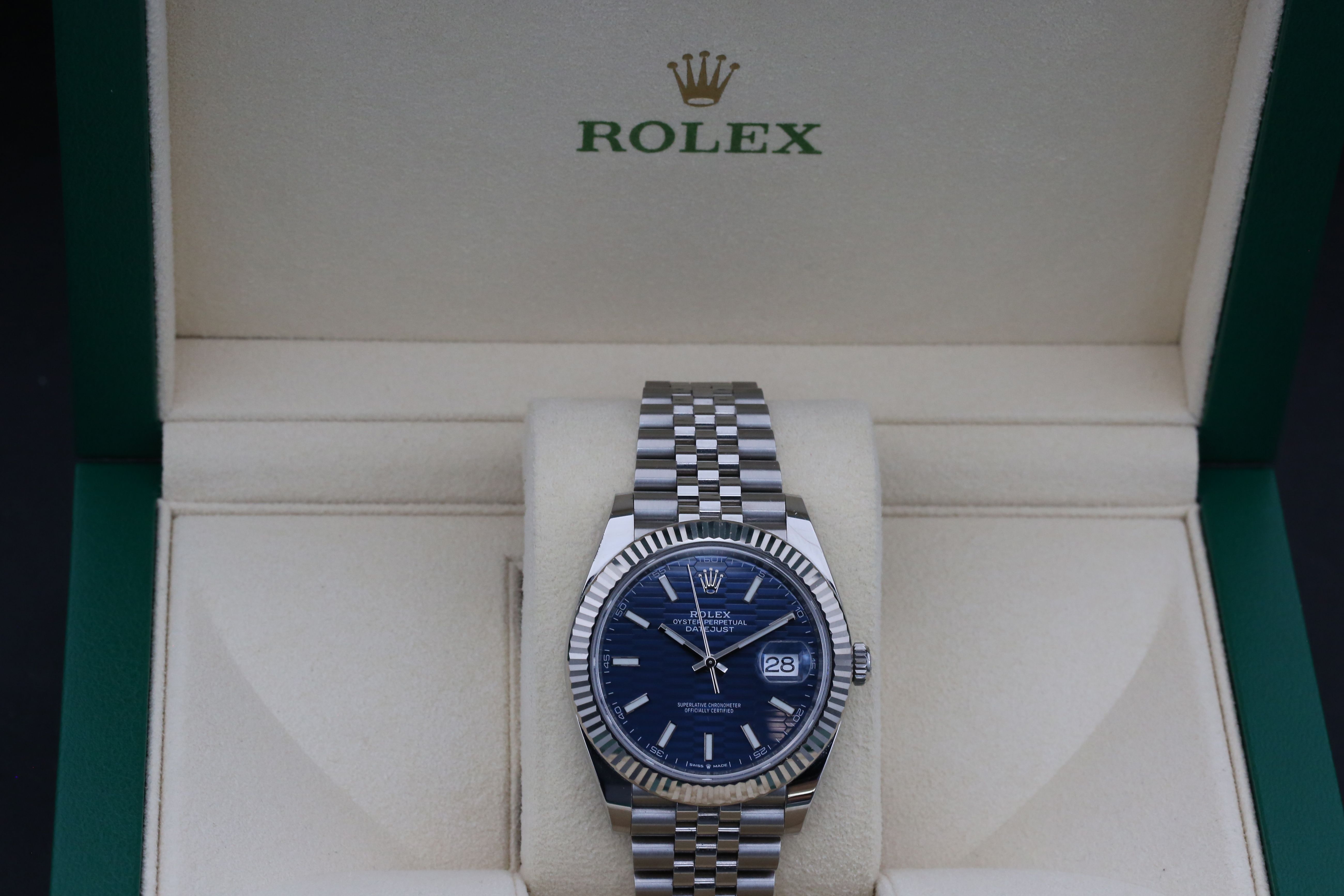 Rolex Datejust 41 126334 Thumbnail 4