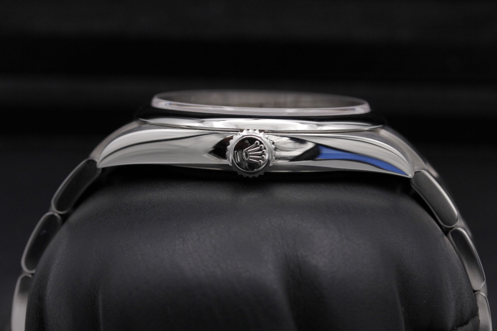 Rolex Oyster Perpetual 41 134300 Thumbnail 3