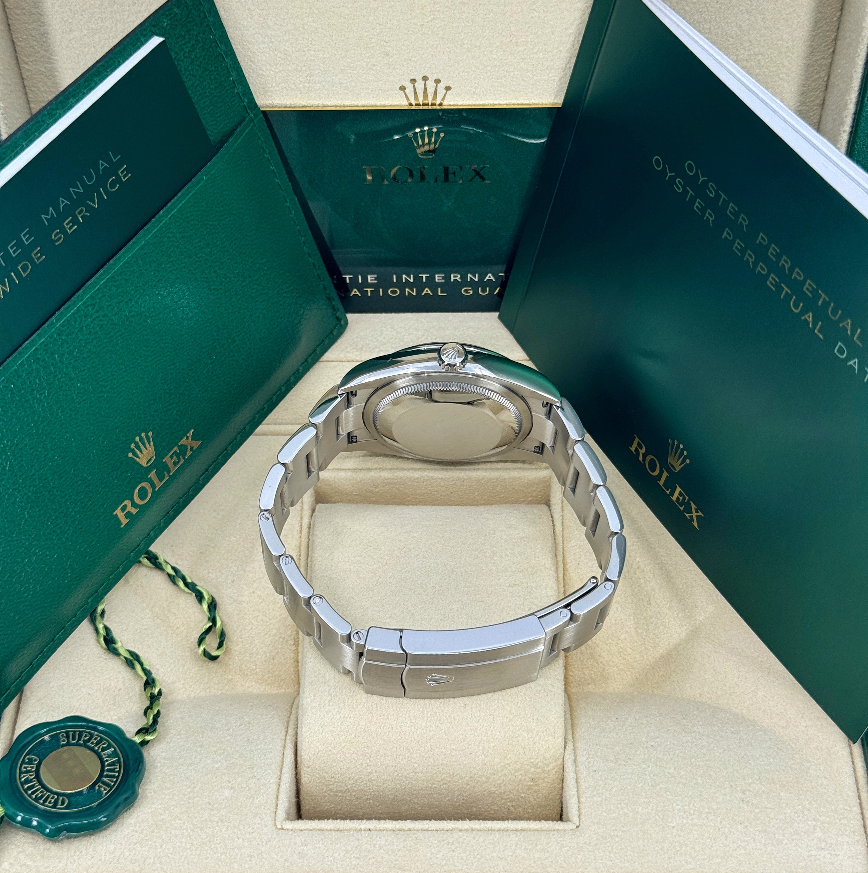 Rolex Oyster Perpetual 126000 Thumbnail 4