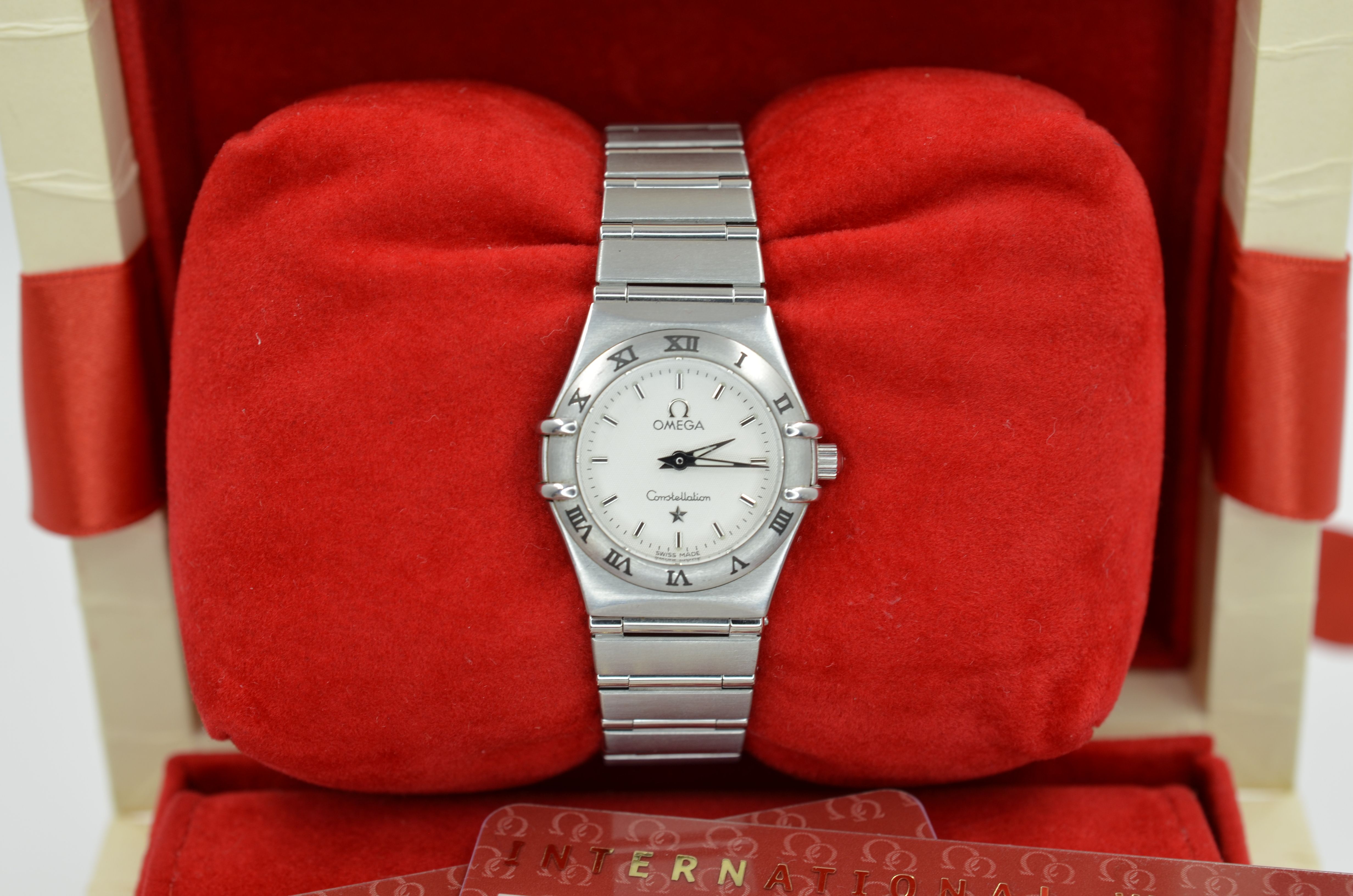Omega Constellation Mini 1562.30.00 Thumbnail 6
