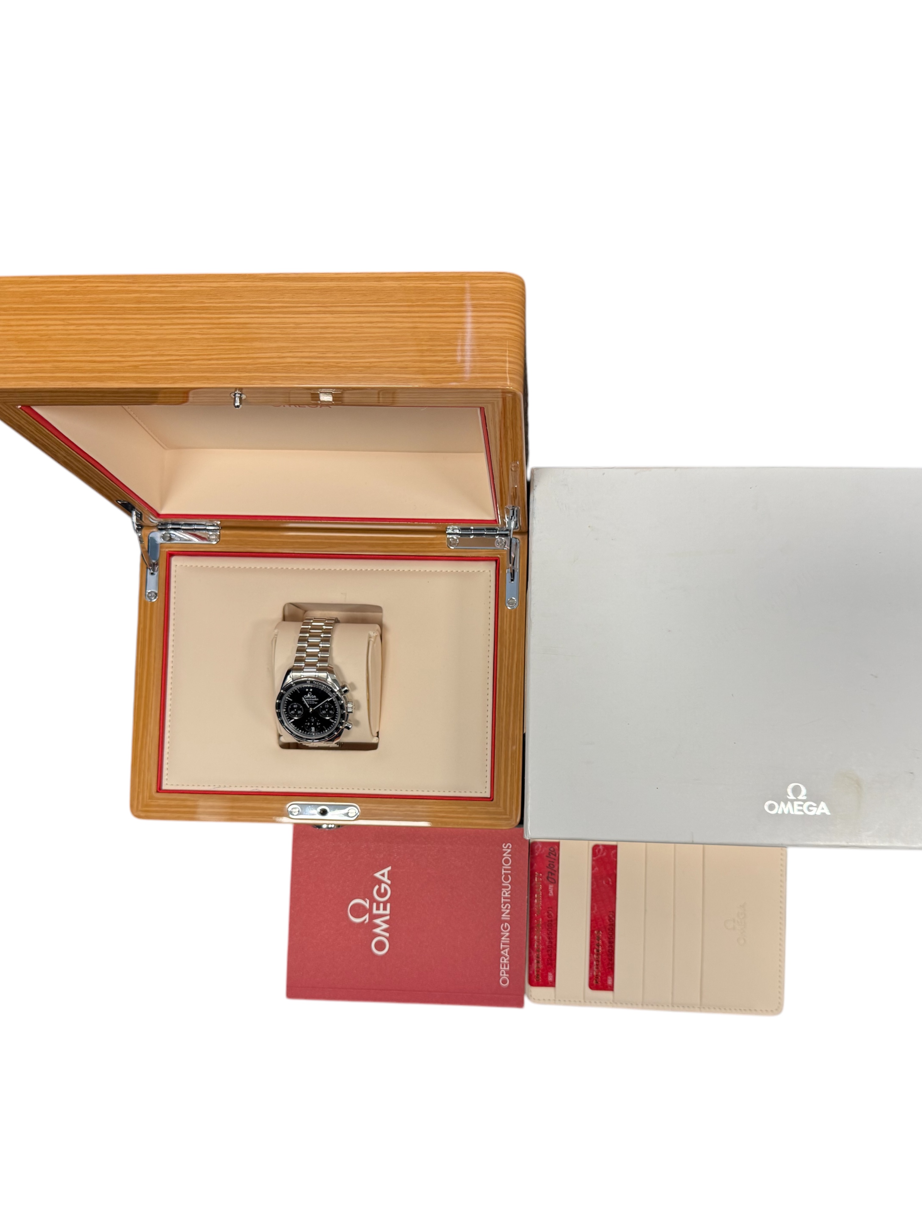 Omega Speedmaster 38 324.30.38.50.01.001 Thumbnail 4