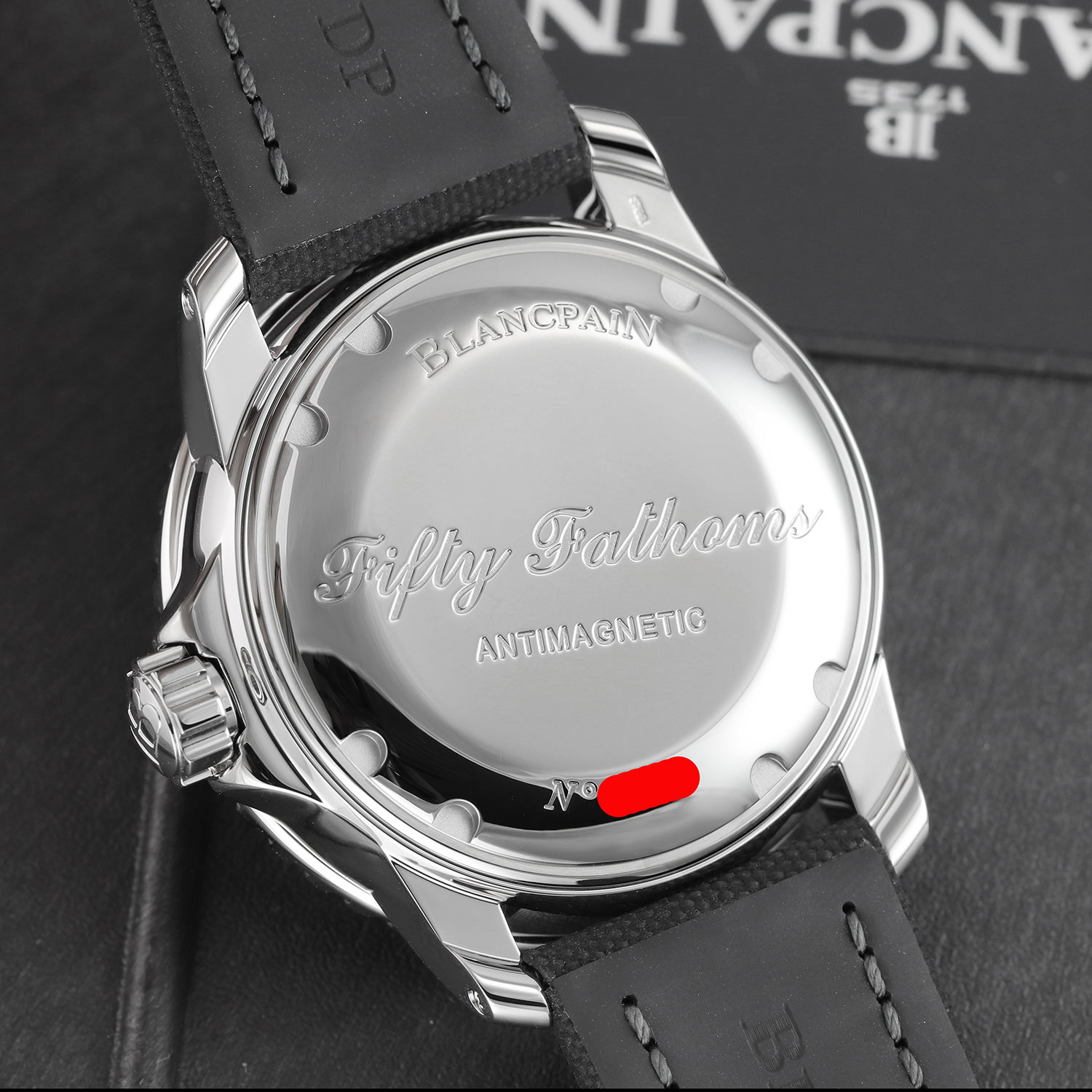 Blancpain Fifty Fathoms 5015-1130-52B Thumbnail 2
